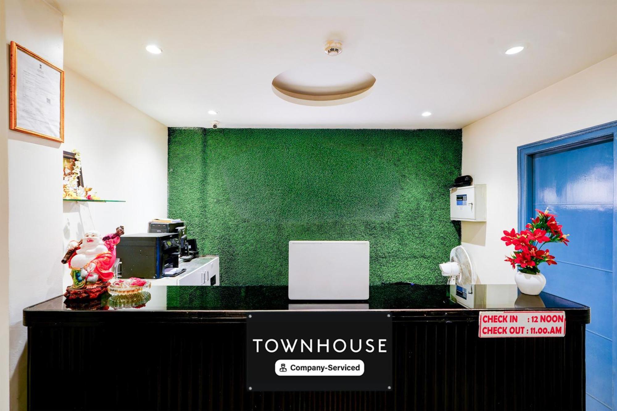 Super Townhouse Jayanagar Hotel 4*
