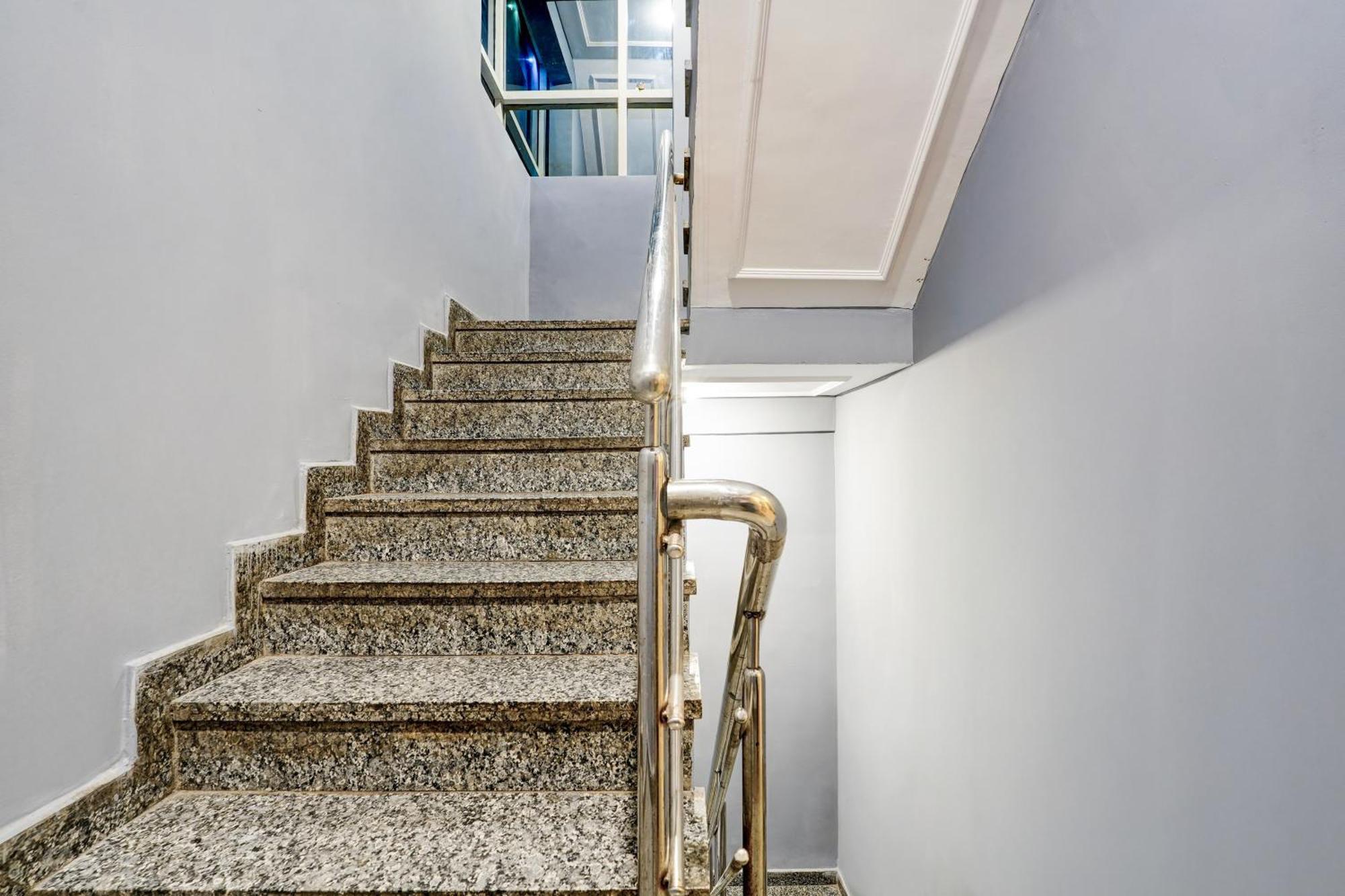 Hotel Super Townhouse Jayanagar 4*