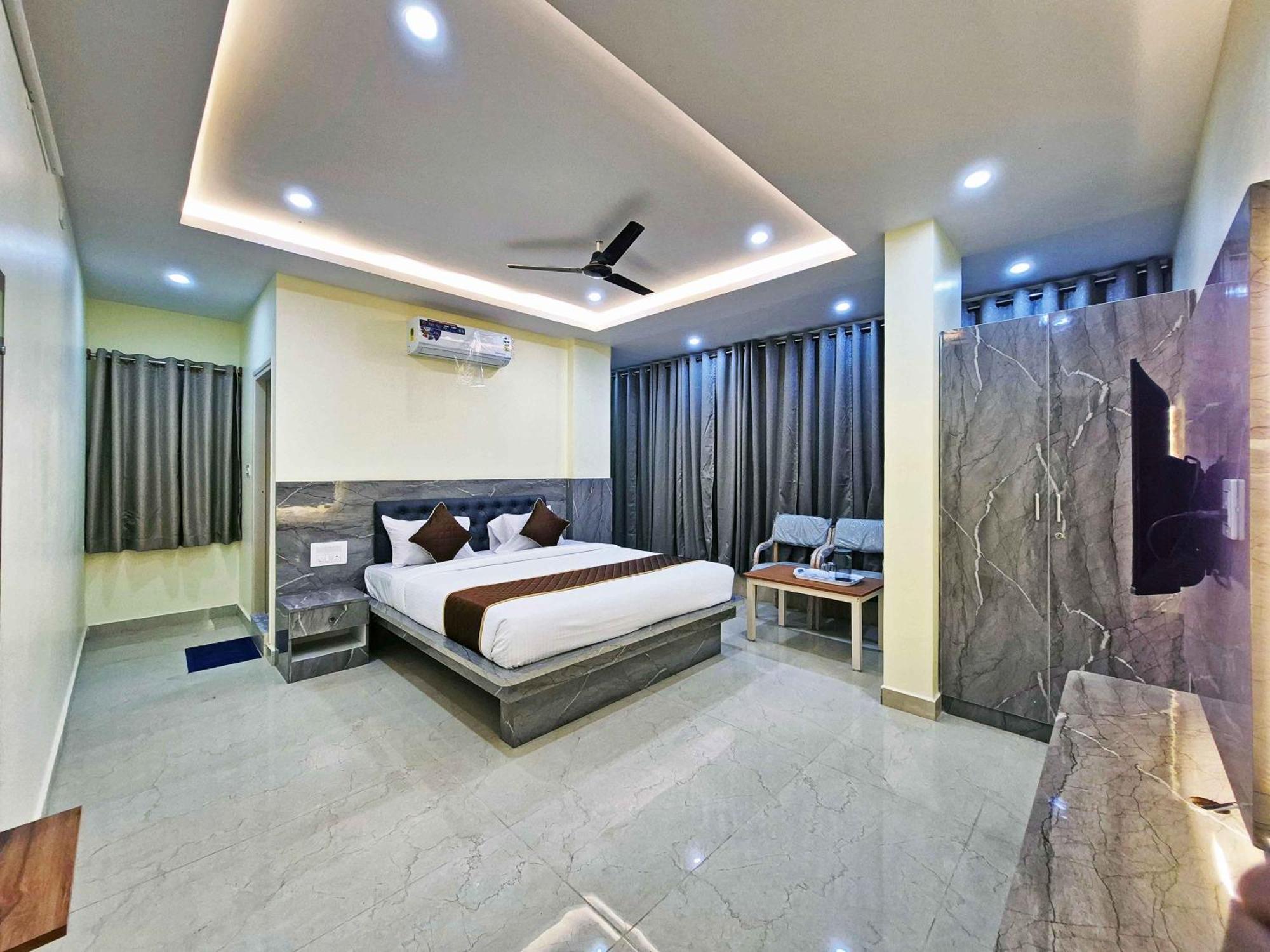 Hotel Shree Sai