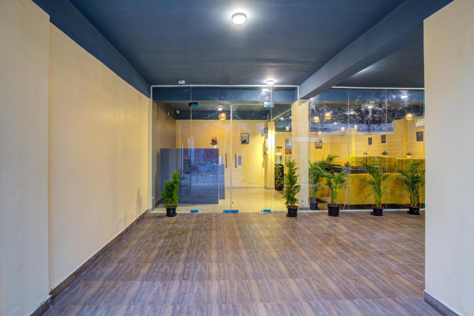 Meet Me At Hotel Bangalore