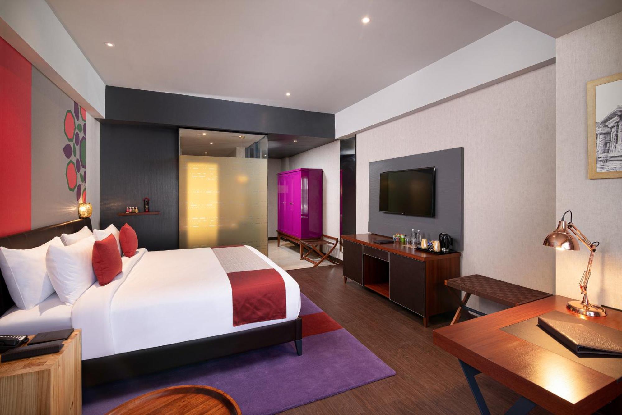 Grand Mercure At Gopalan Mall - An Accor Brand Hotel 5*