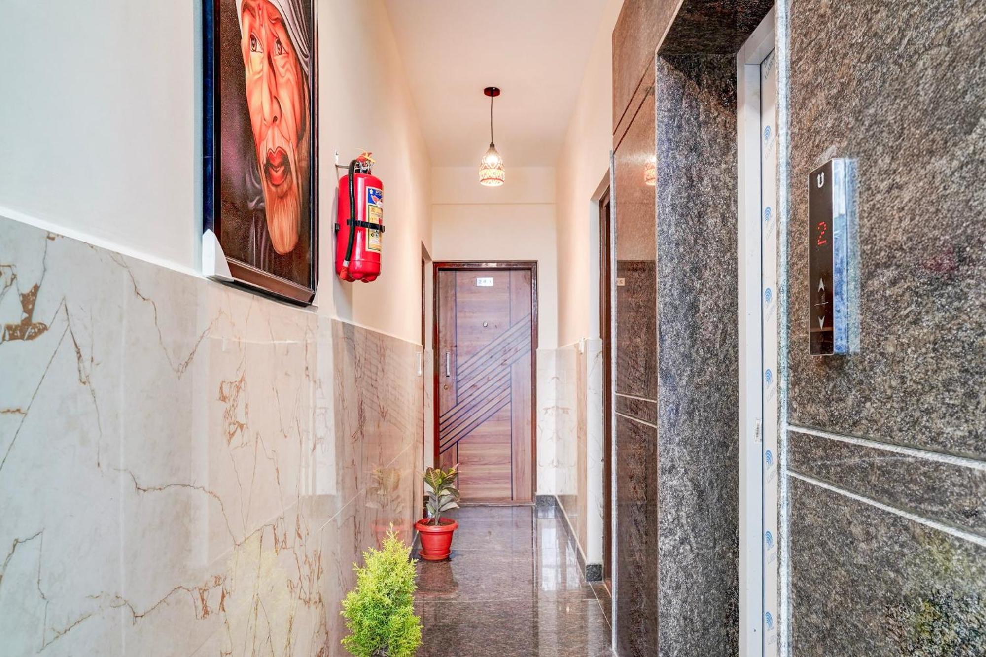 Hotel Super Townhouse Marathahalli Bangalore