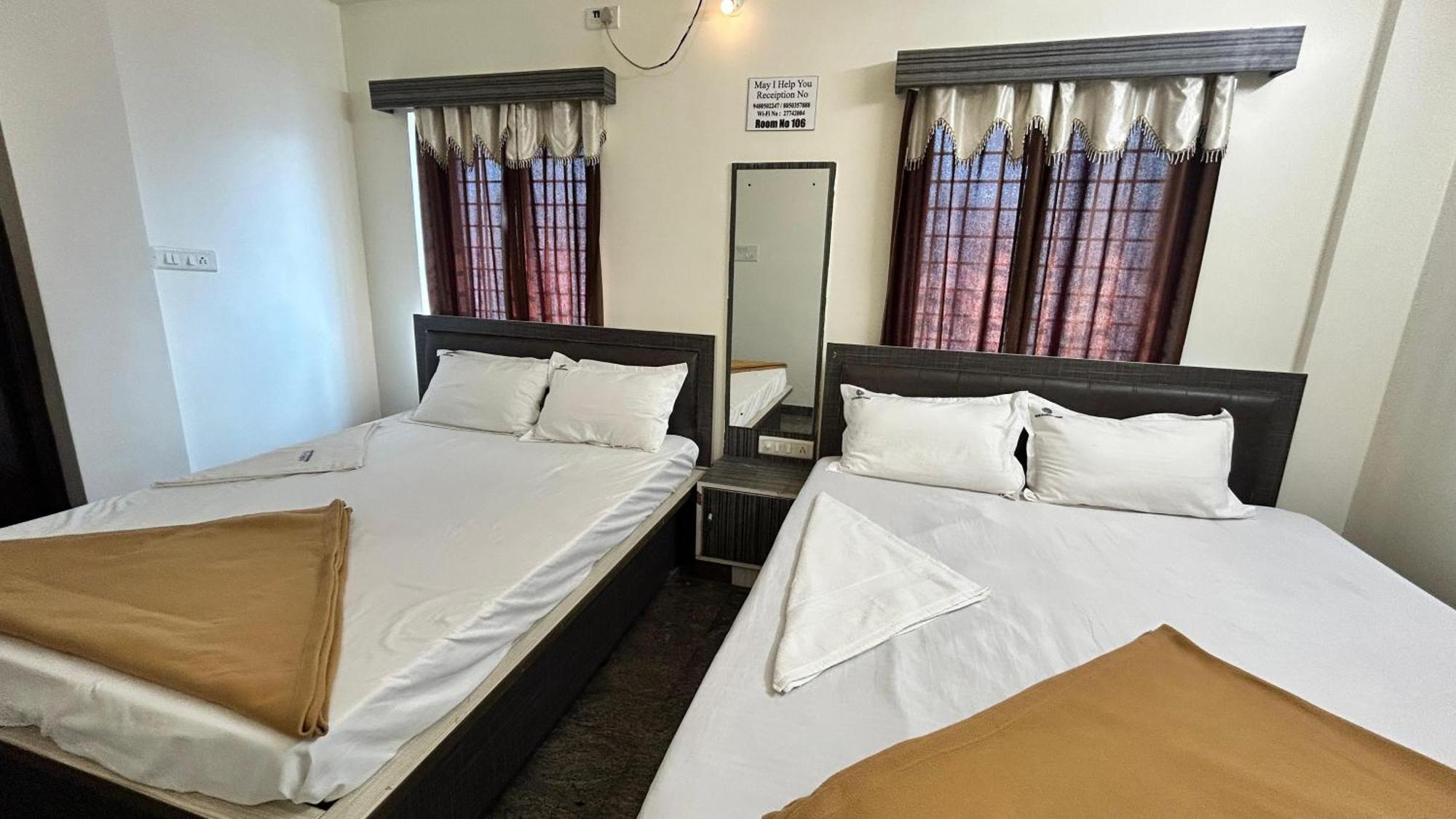 Aradhya Palace Yeshwantpur Hotel