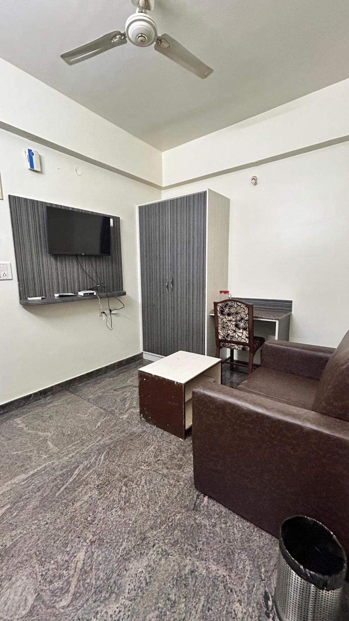 Aradhya Palace Yeshwantpur Bangalore
