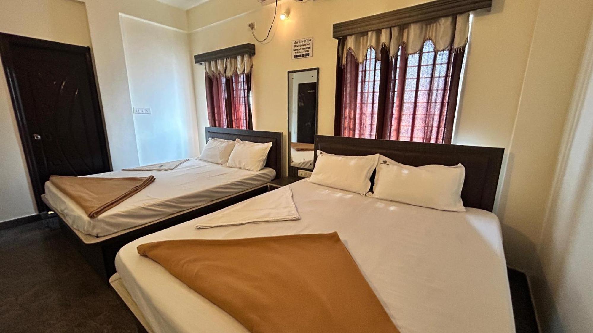 Aradhya Palace Yeshwantpur Hotel