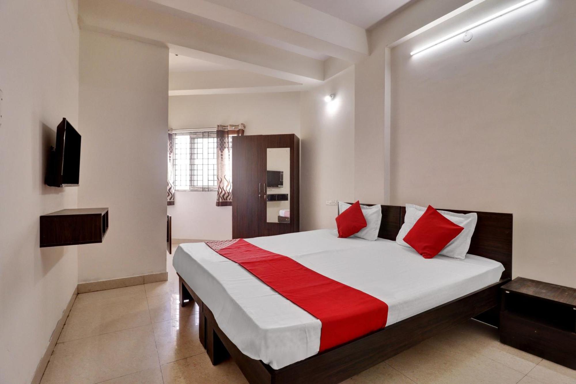 Hotel Millennium Comfort Bangalore