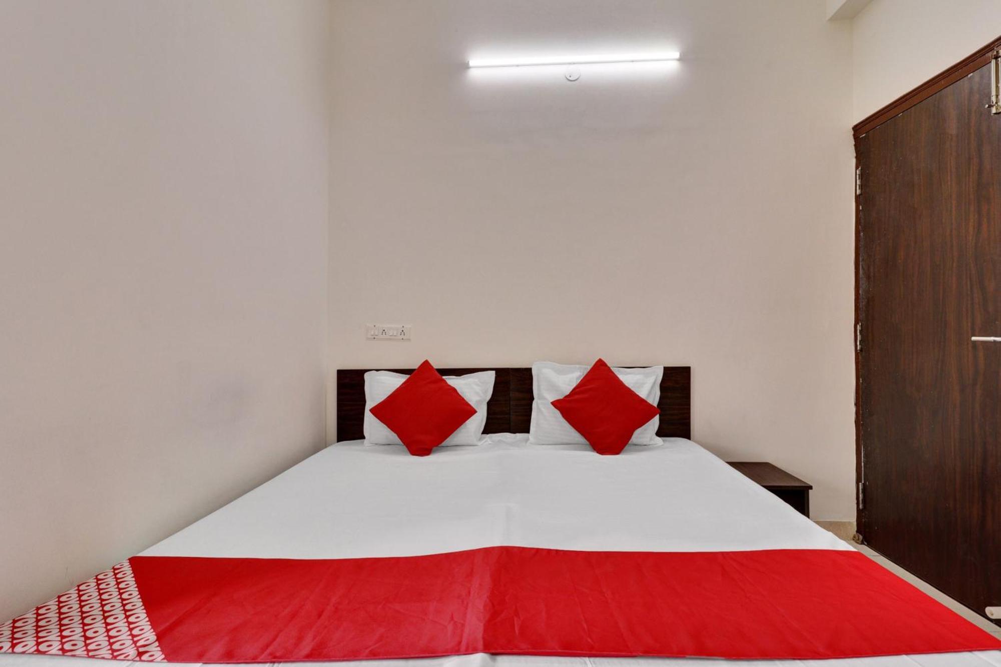 Hotel Millennium Comfort 4*