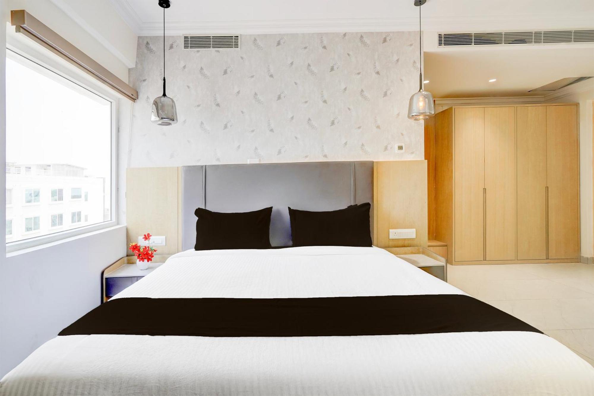 Townhouse Oak Aecs Layout Brookfield 2* Bangalore