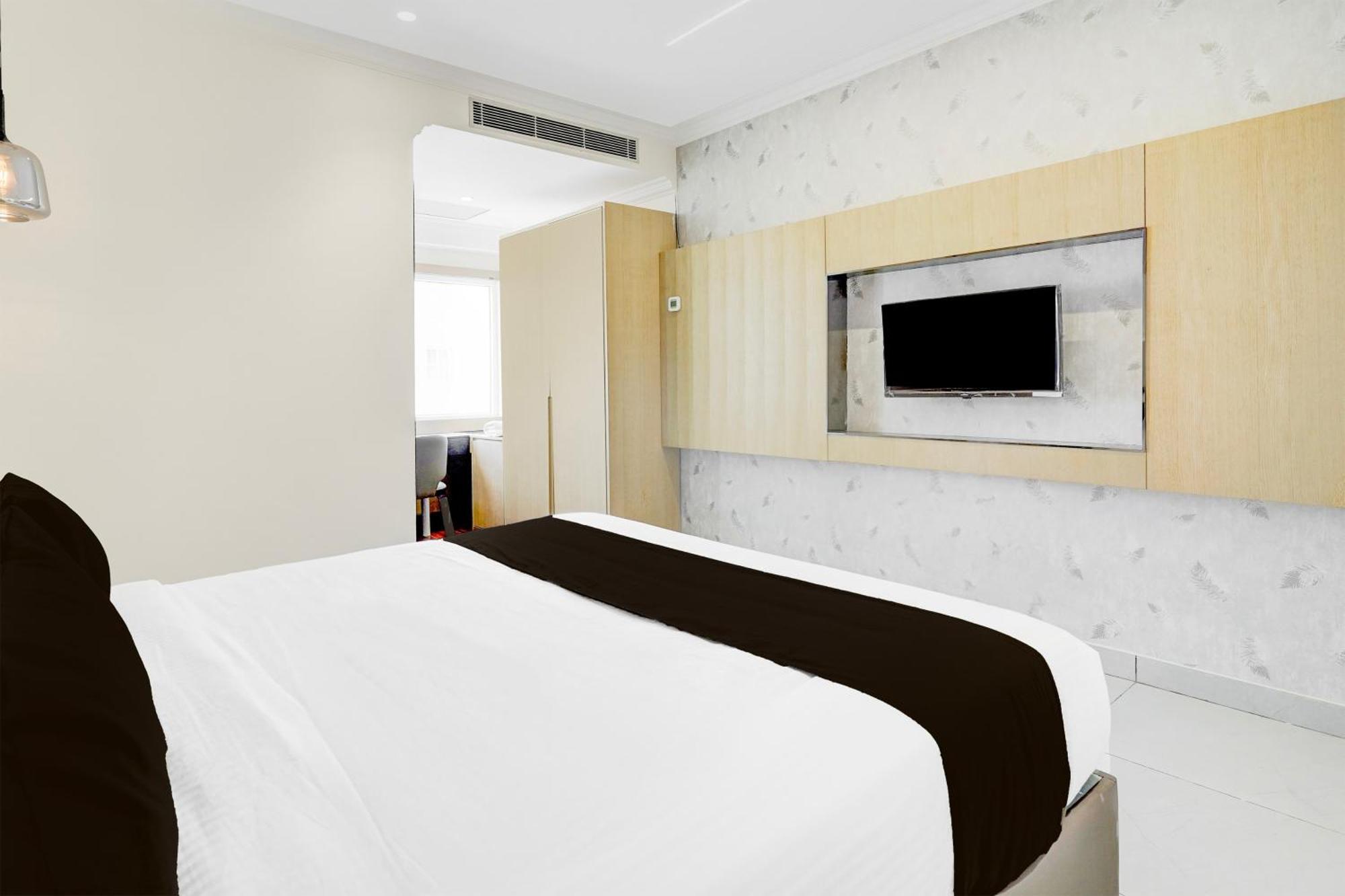 Hotel Townhouse Oak Aecs Layout Brookfield Bangalore