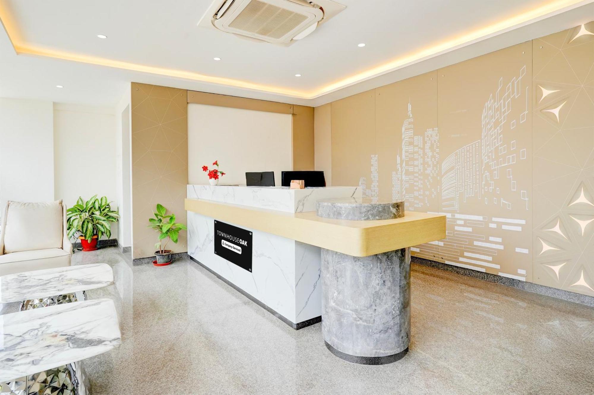 Hotel Townhouse Oak Aecs Layout Brookfield 2*