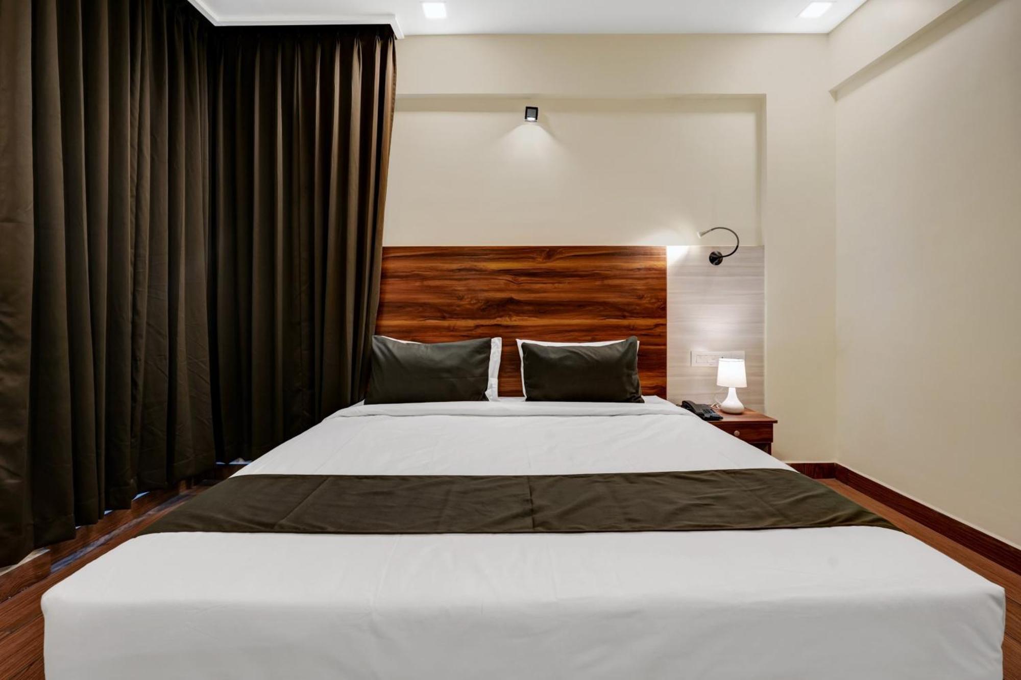 Hotel O East Land Bangalore