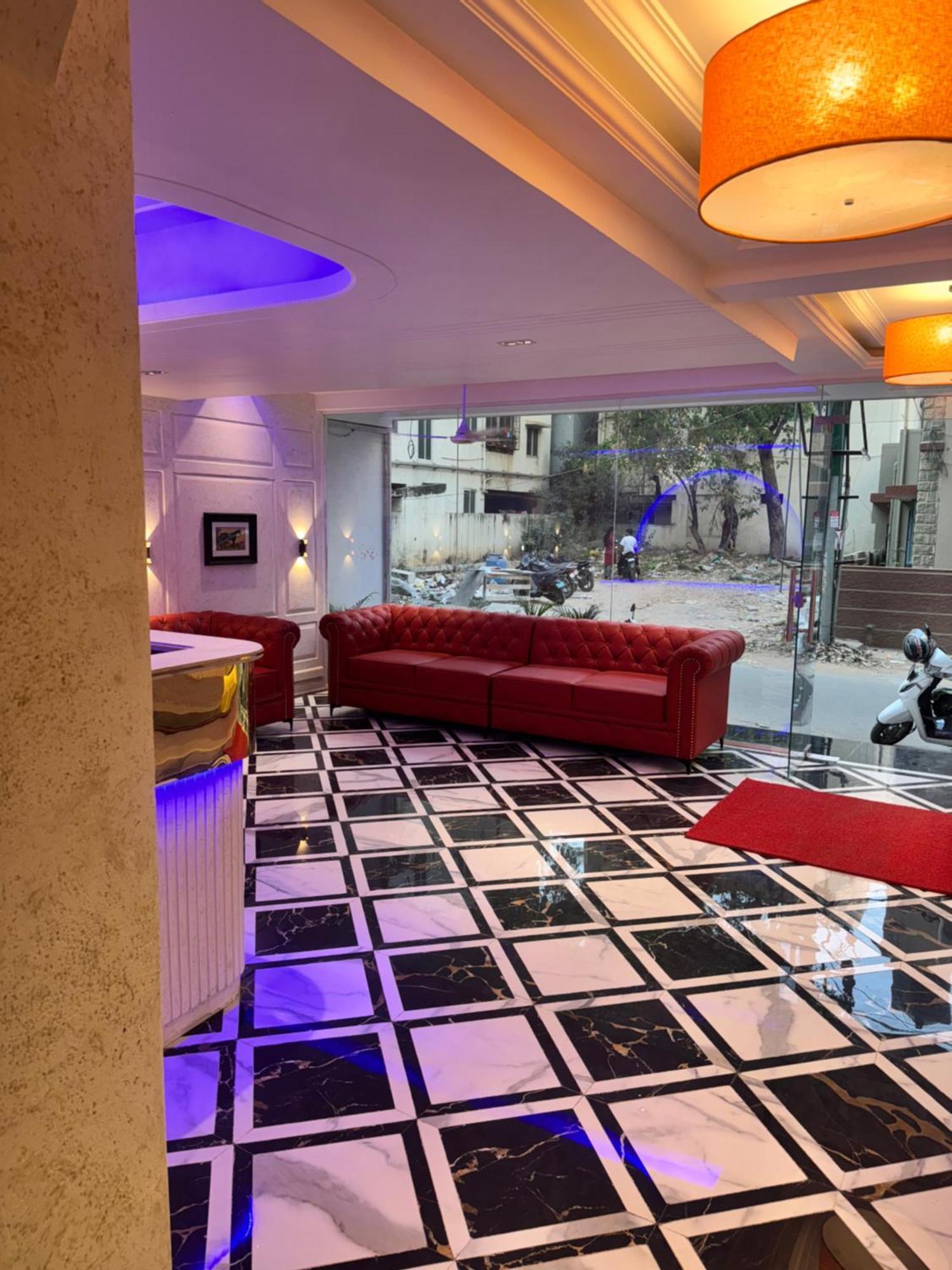 Reside Grand 3* Bangalore