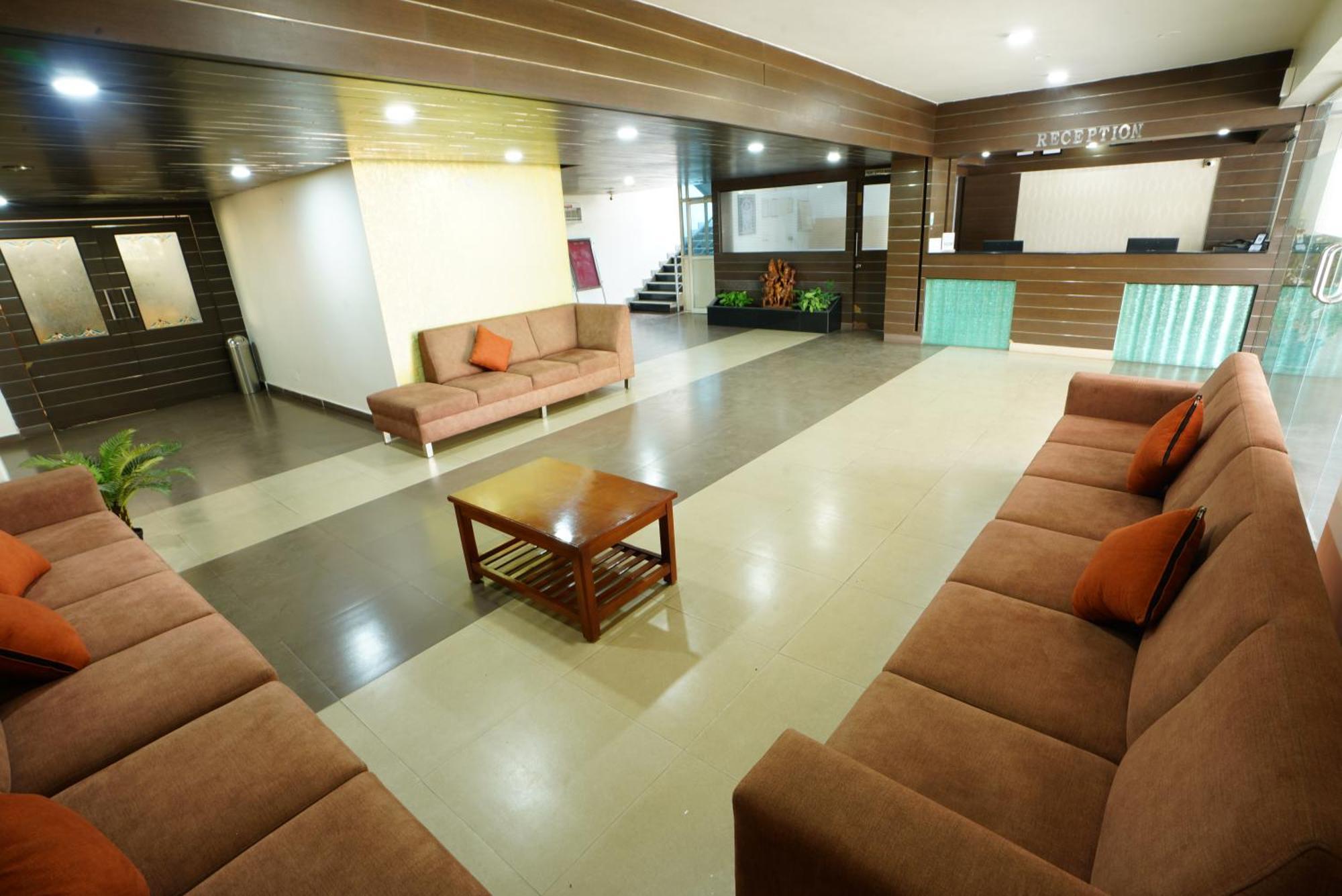 Grand Bee By Bestinn Leisure, Yeshwanthpur Junction Bangalore