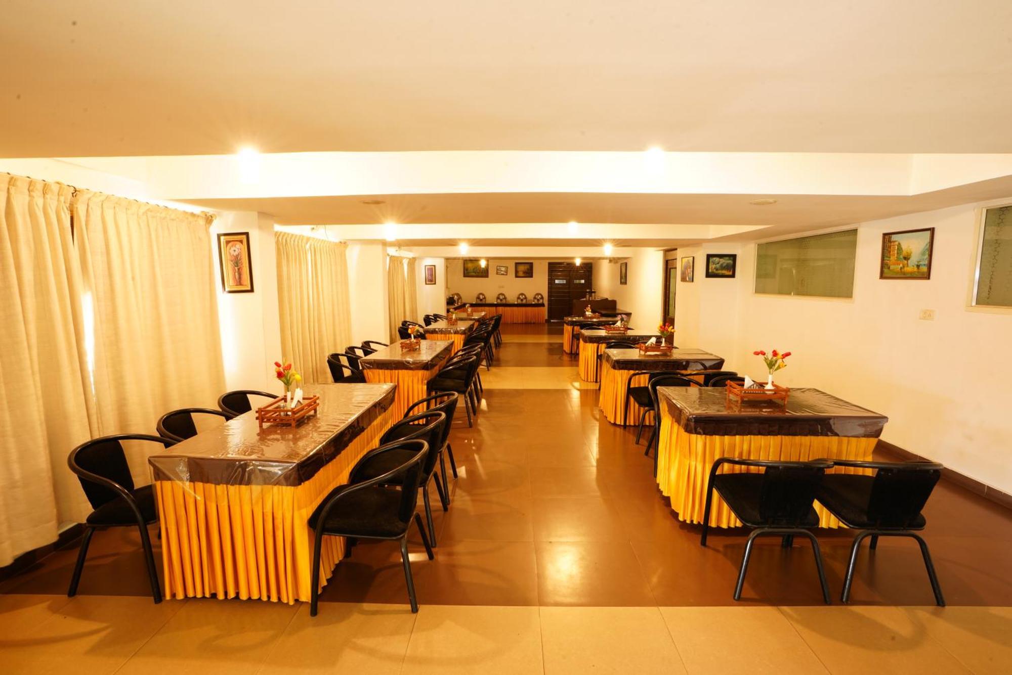 Grand Bee By Bestinn Leisure, Yeshwanthpur Junction