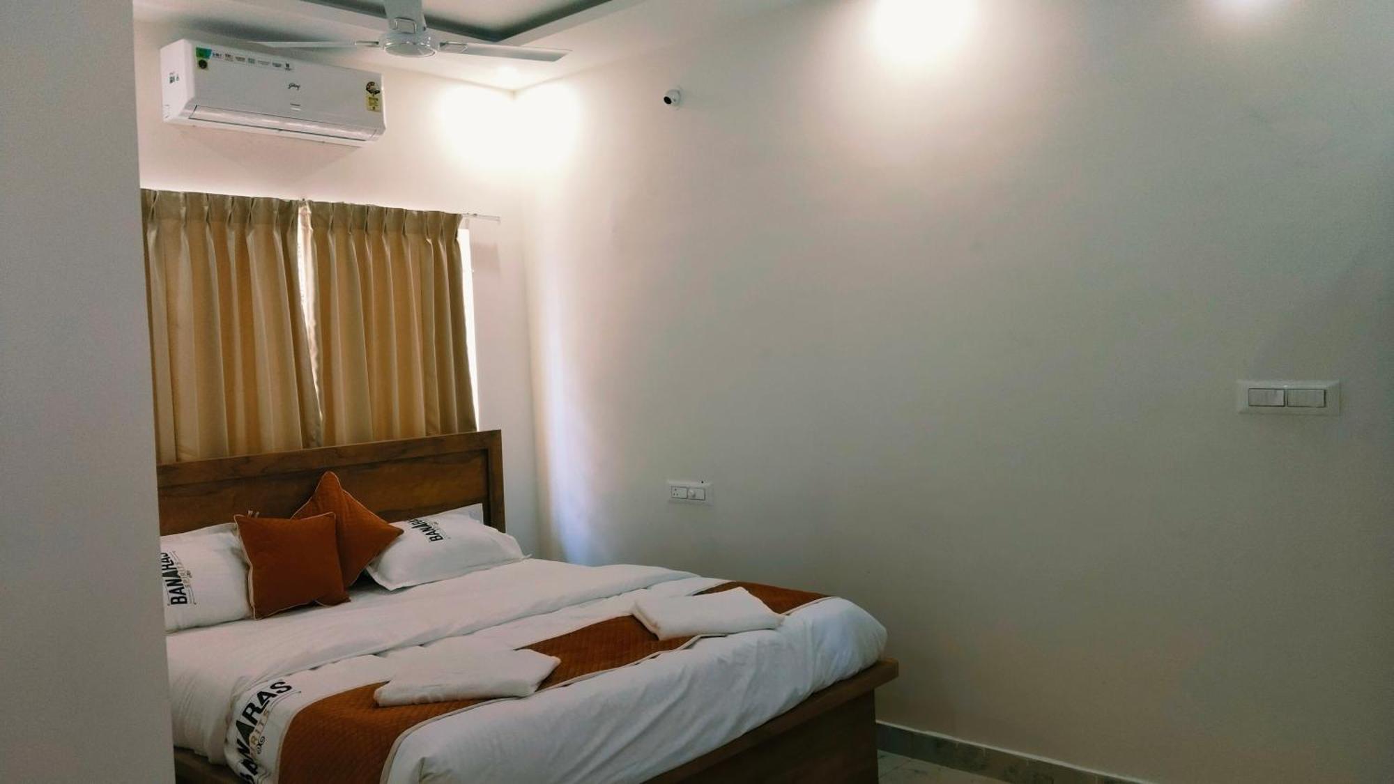 Hotel Banaras Spirits
