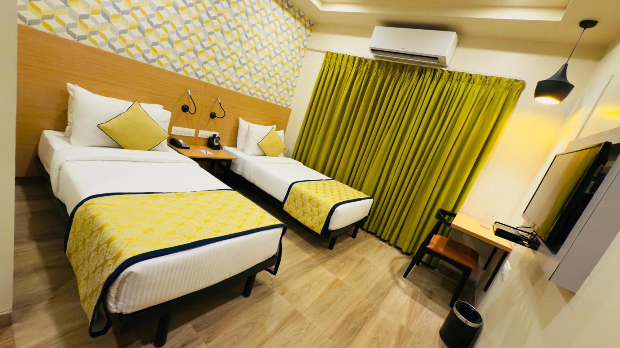 Hotel Regenta Bannerghatta 3*