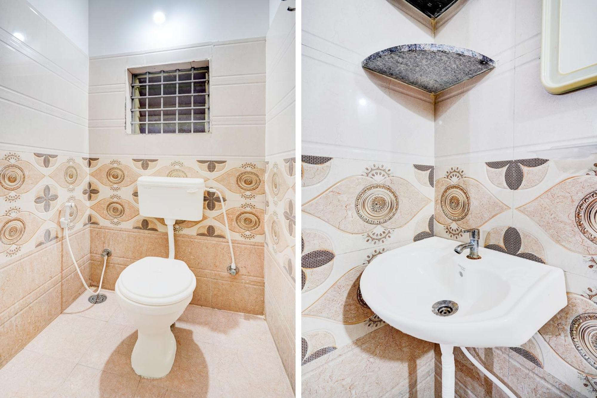 O Sri Krishna Comforts Hotel 3*