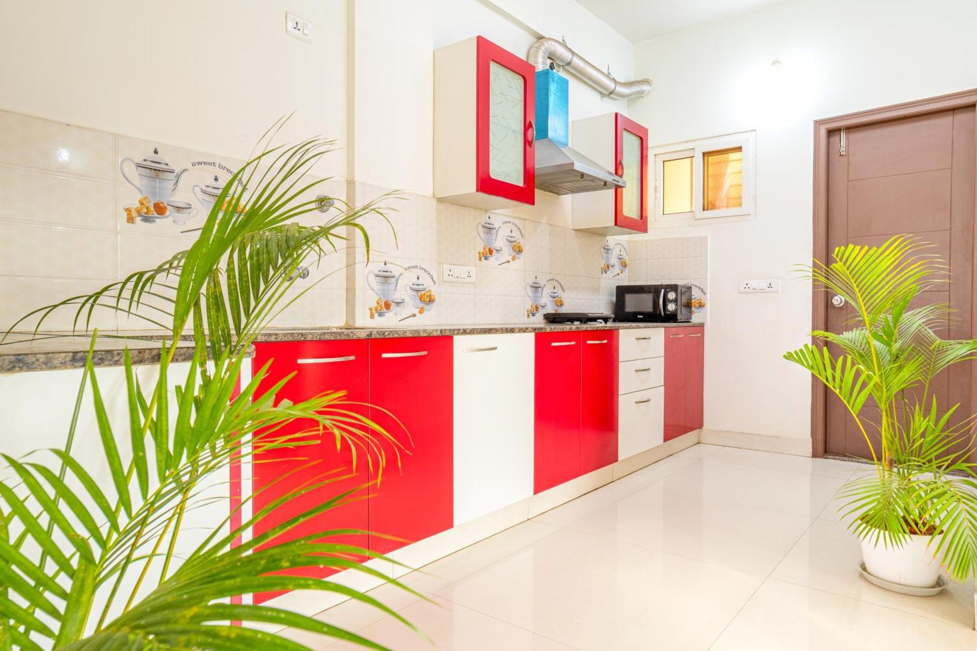 Housr Garrett Hebbal Near Manyata Tech Park Bangalore