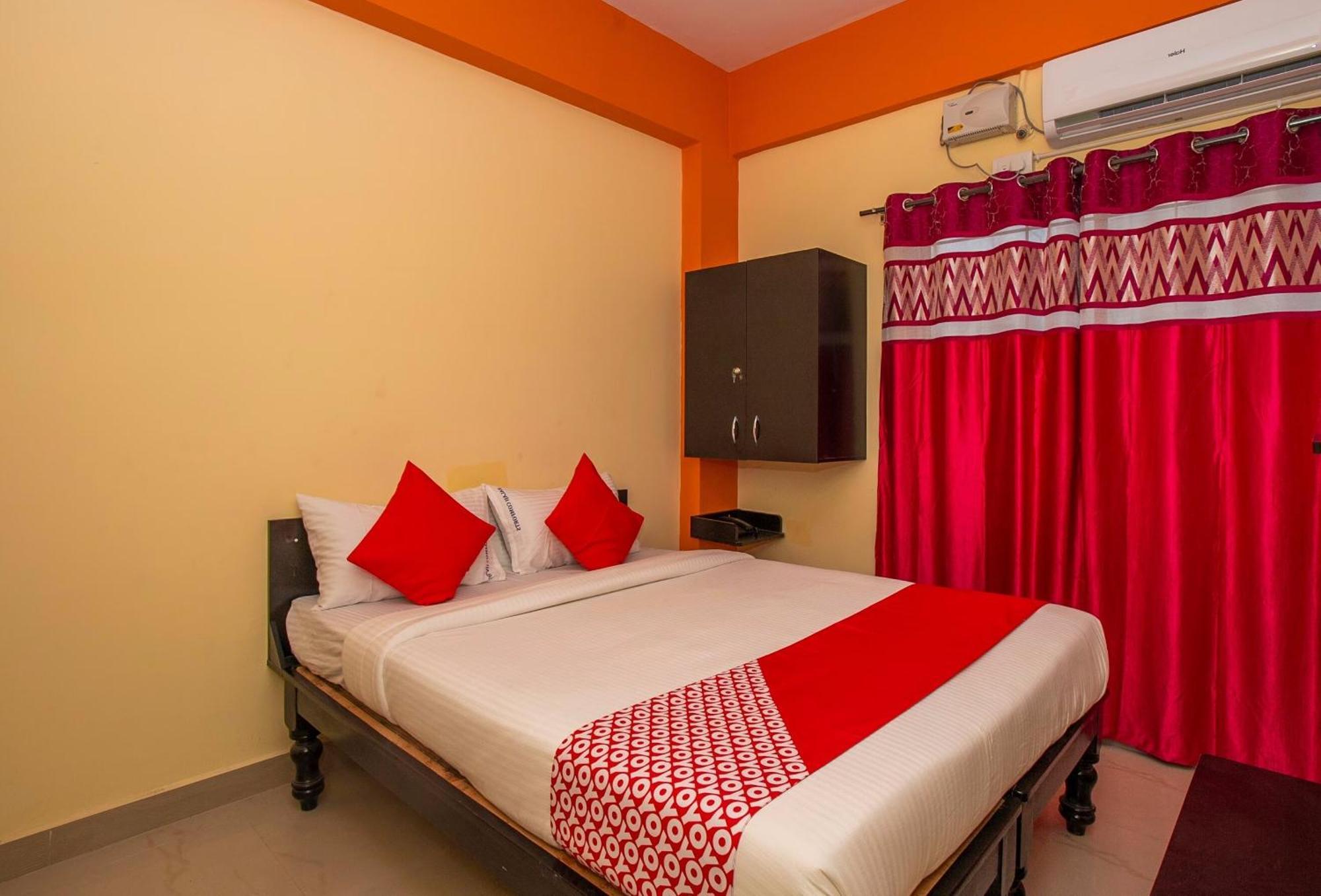 O Sri Hari Premium Comforts Near Sandhya Digital K Theatre Hotel Bangalore