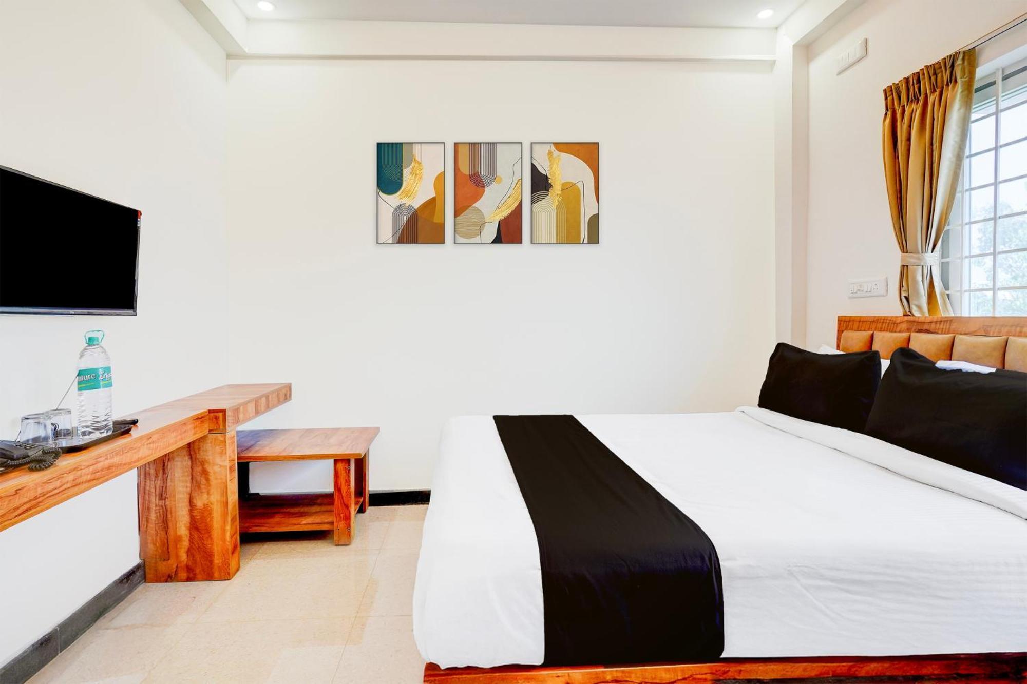 Hotel O Trishika Luxury