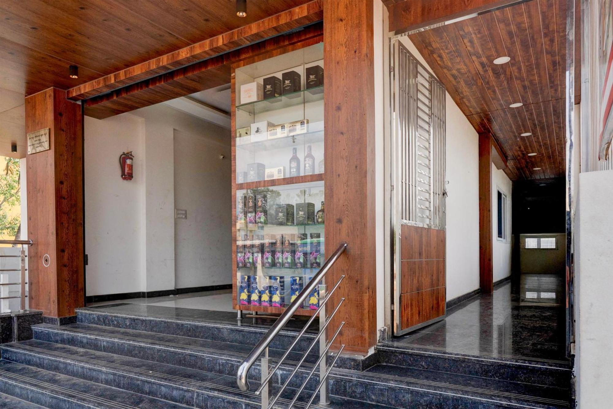 Hotel O Trishika Luxury