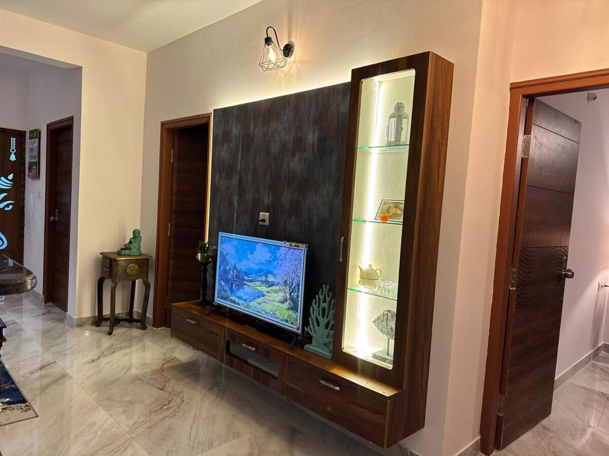 Electronic Phase 1misty Woods With Garden Access Apartment *