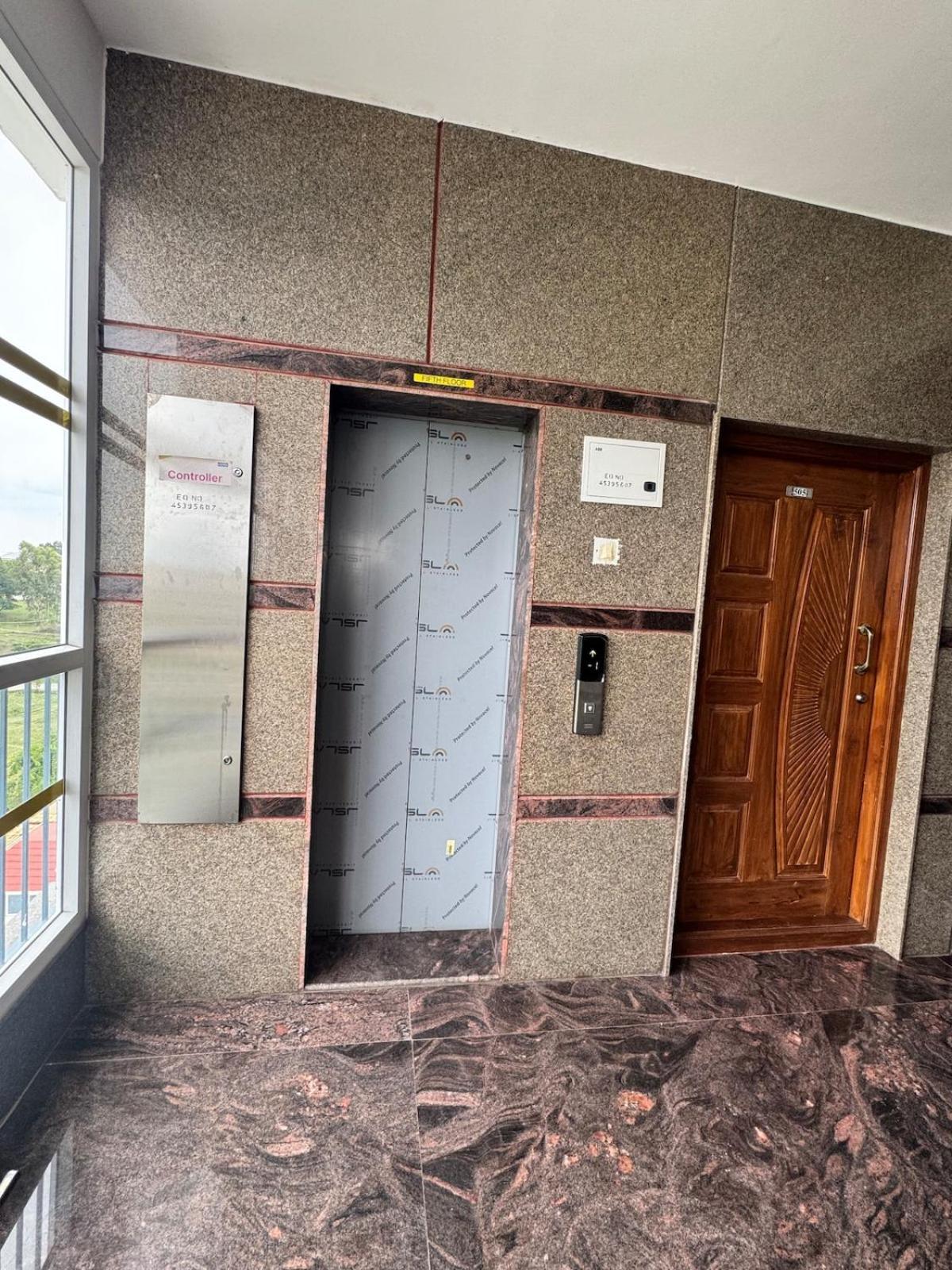 Apartment Electronic Phase 1misty Woods With Garden Access Bangalore
