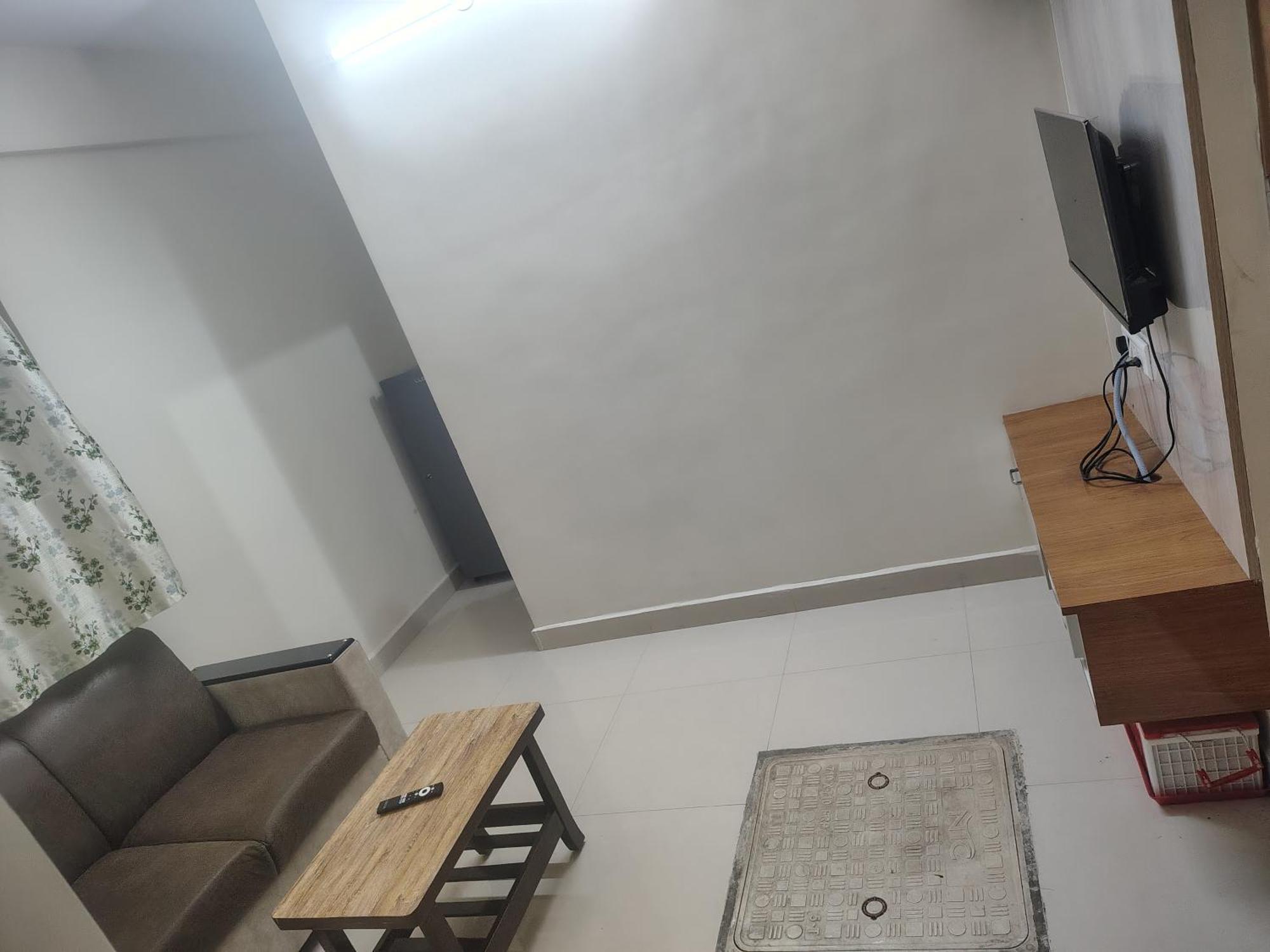 The Cave Urban Touch 1bhk * Bangalore