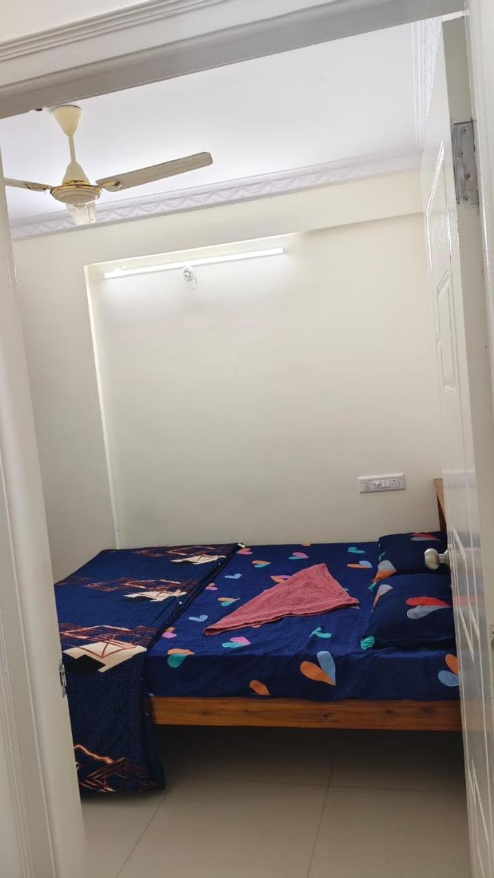The Cave Urban Touch 1bhk Apartment