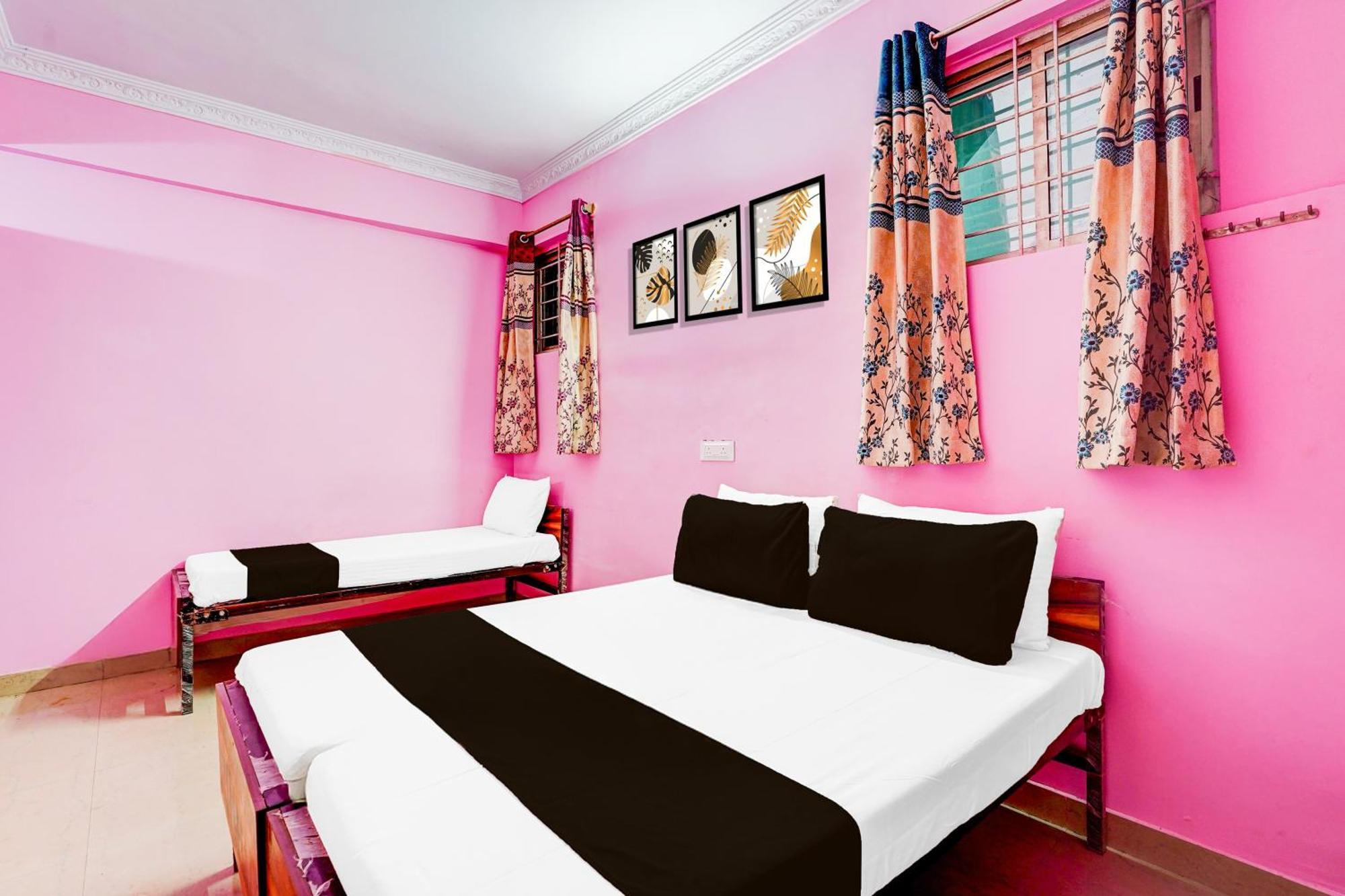Hotel O Royal Comforts 3*