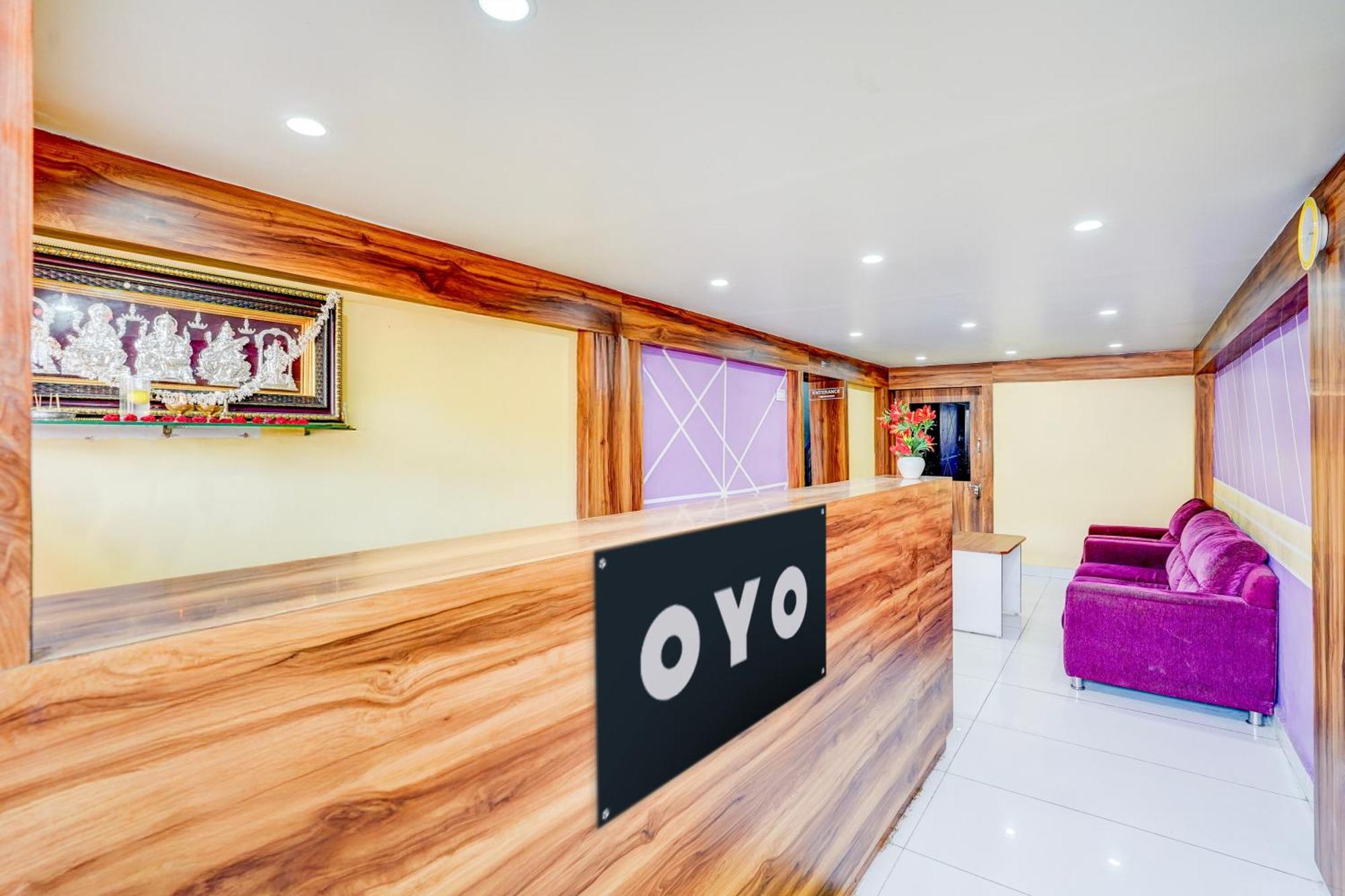 O Royal Comforts Hotel 3*