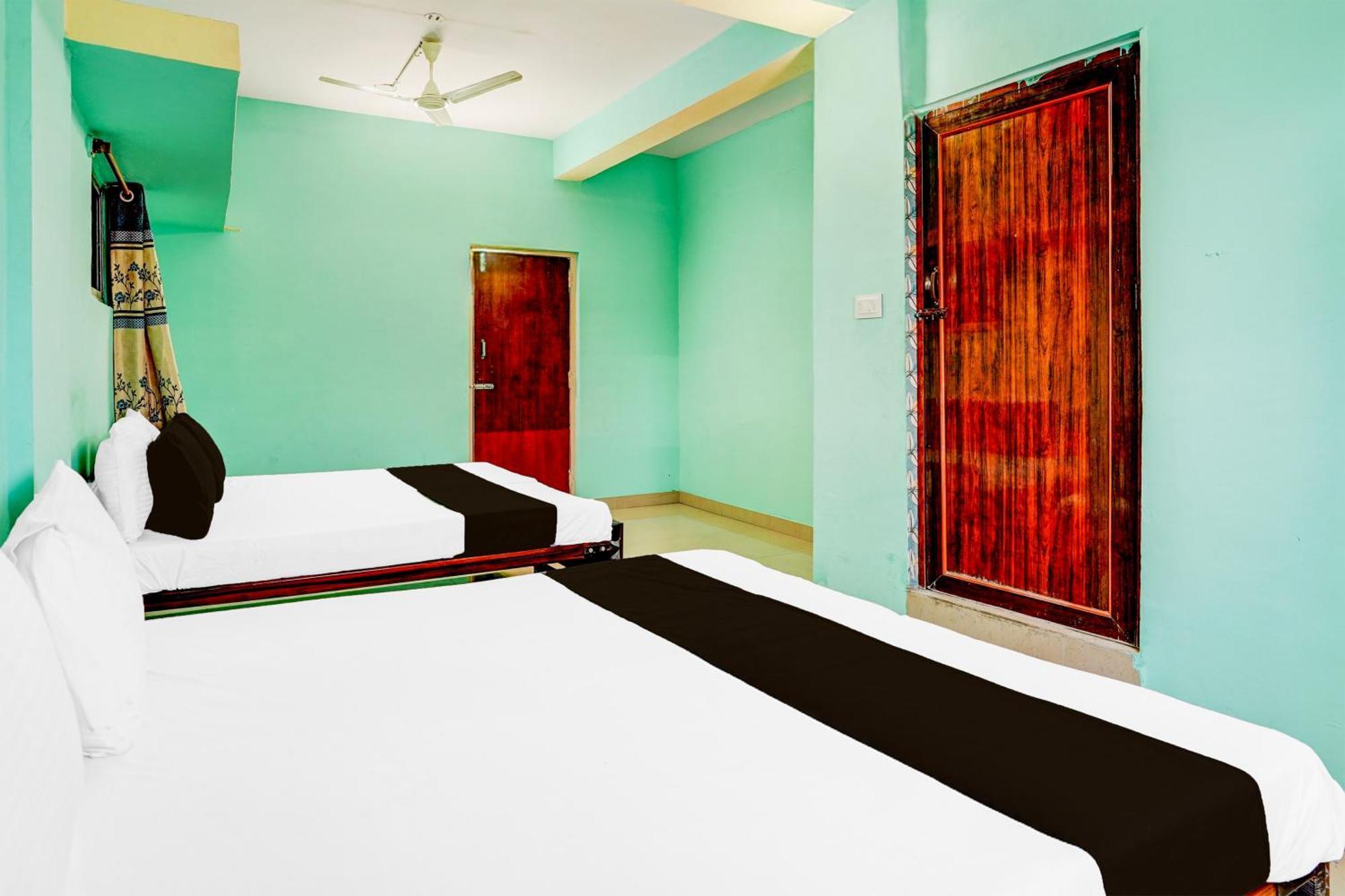 Hotel O Royal Comforts 3*