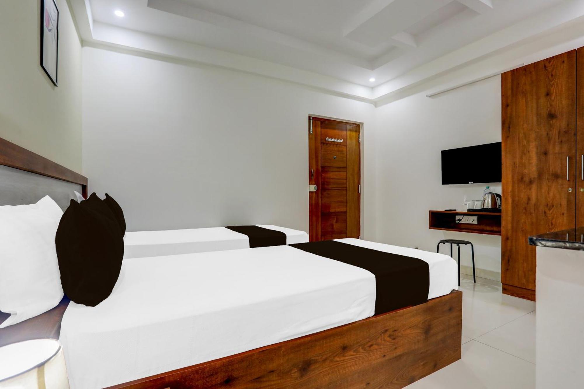 Spot On Livingnest Skylark 2*