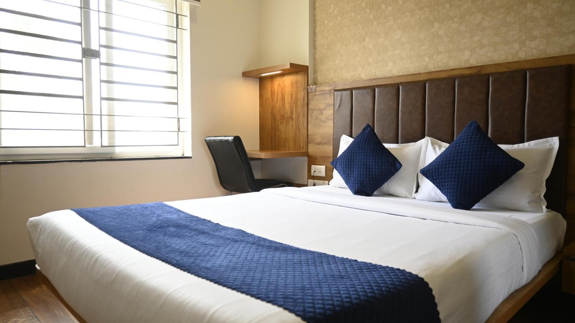 Rize Hotel Bangalore