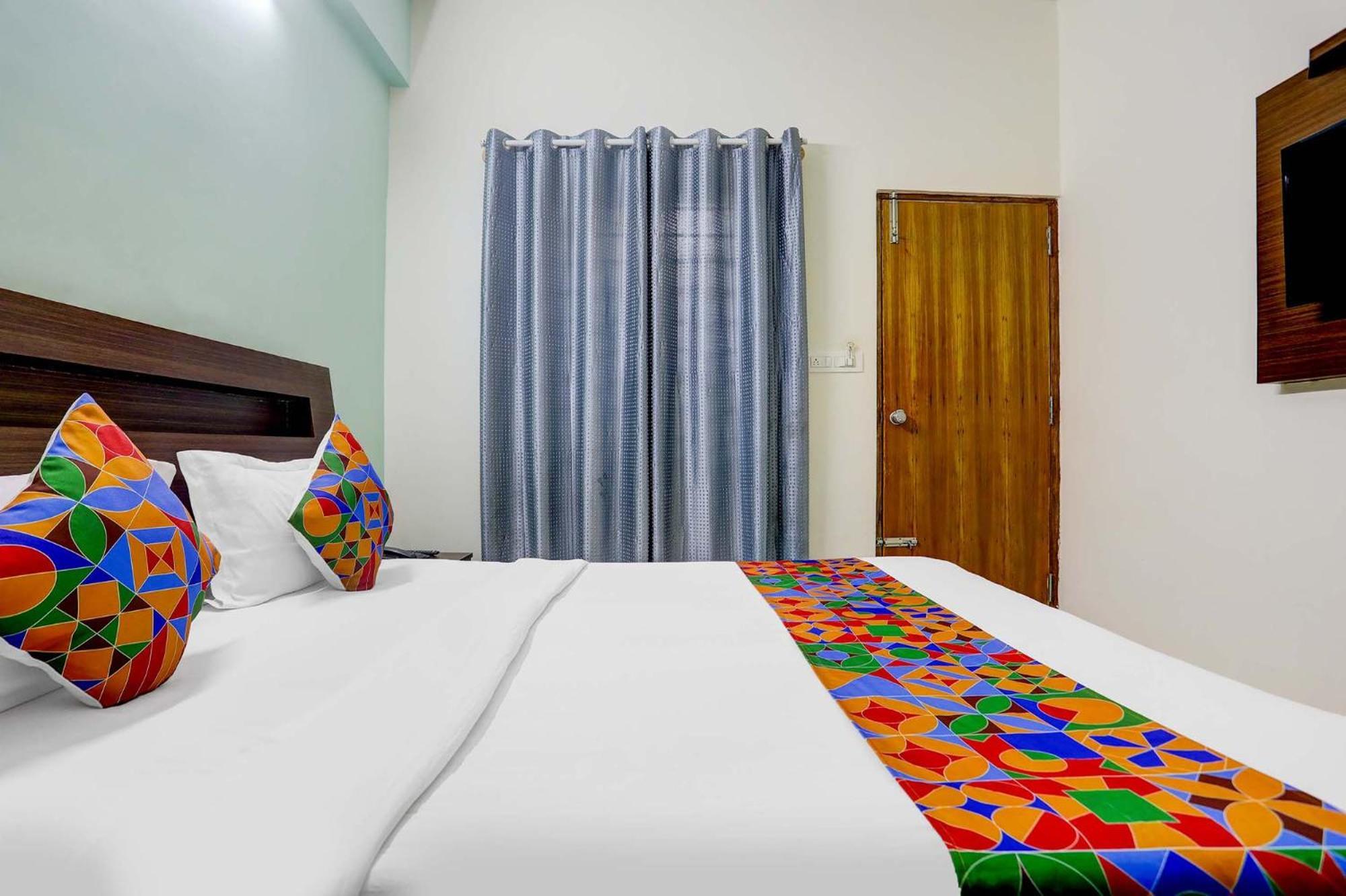 Fabhotel Royal - Nr Yeshwanthpur Railway Station Hotel