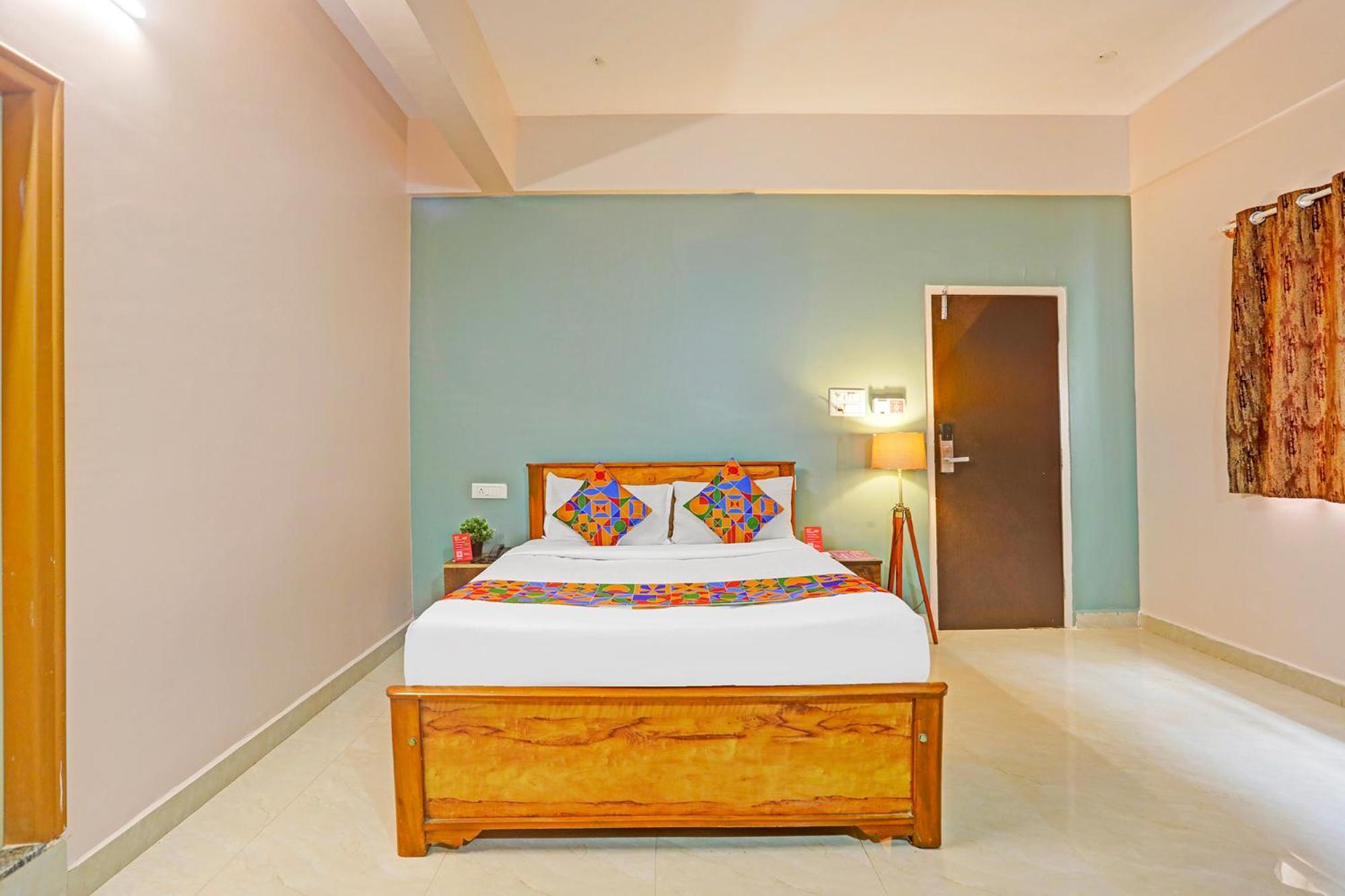 Fabhotel Kings Palace Manyata Hotel
