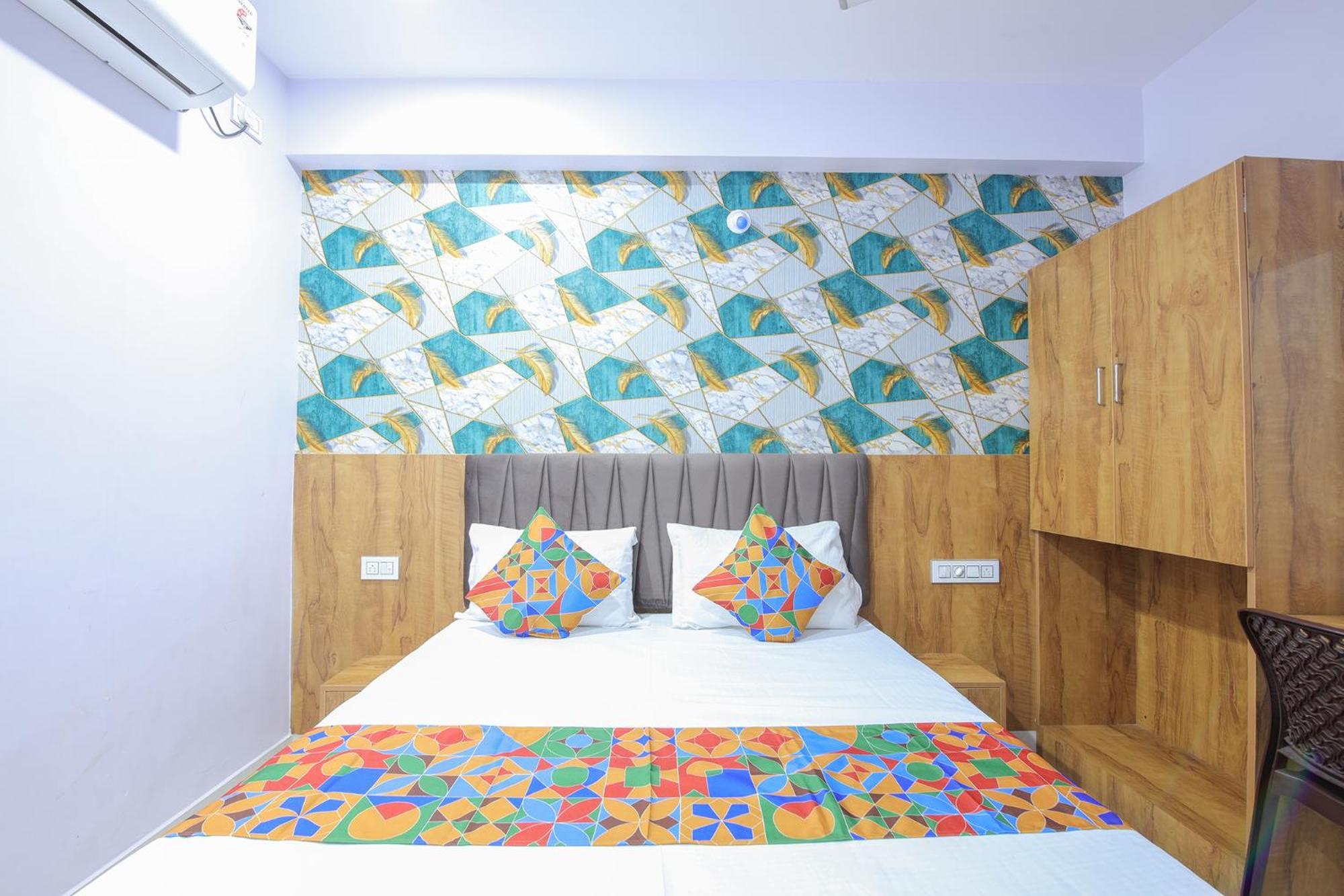Fabexpress Golden Comforts - Mg Road 3* Bangalore