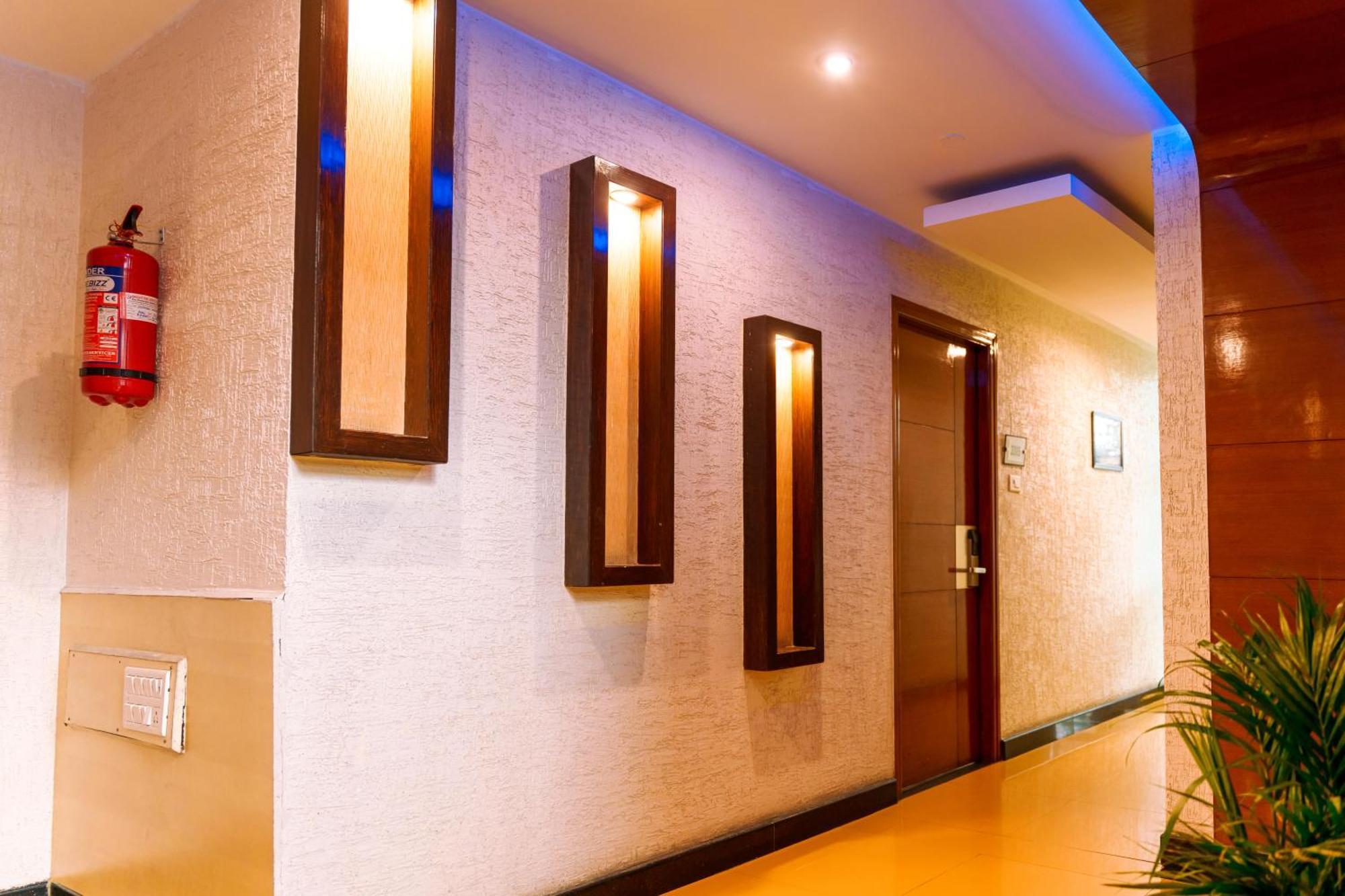 Bisque Magaji Orchid - Near Majestic Railway Station Hotel Bangalore