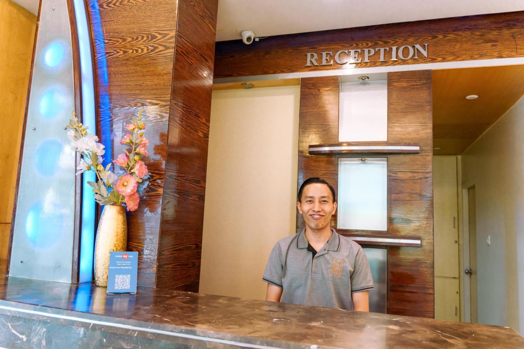 Bisque Magaji Orchid - Near Majestic Railway Station 3*