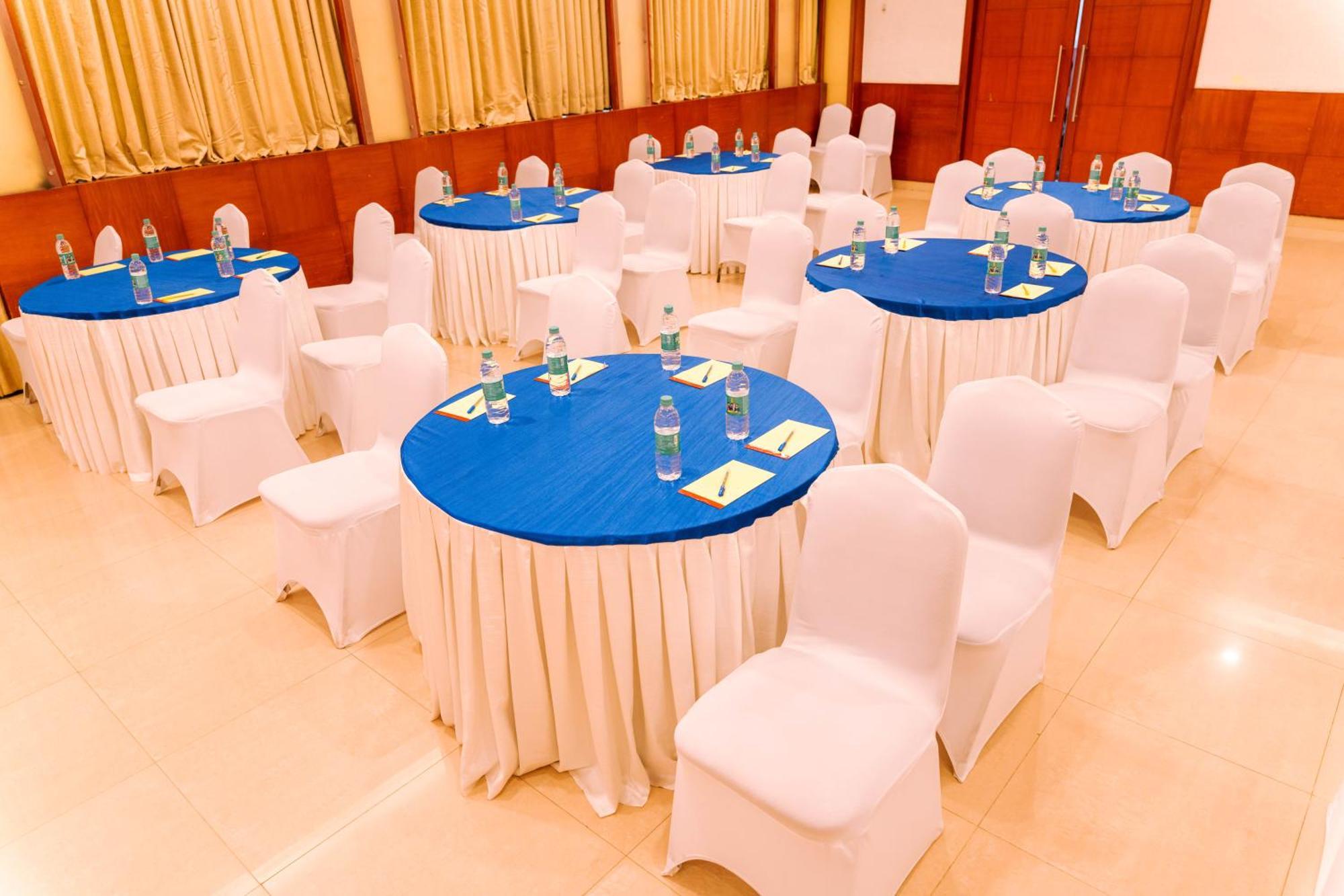 Bisque Magaji Orchid - Near Majestic Railway Station 3* Bangalore