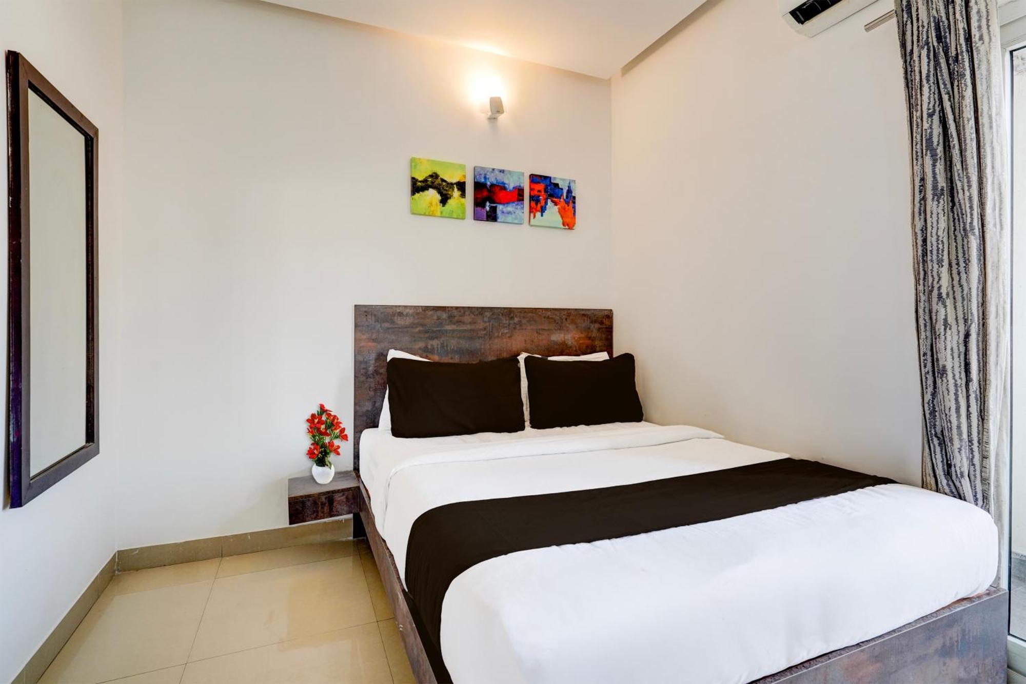 Hotel Super Townhouse Hebbal 4*