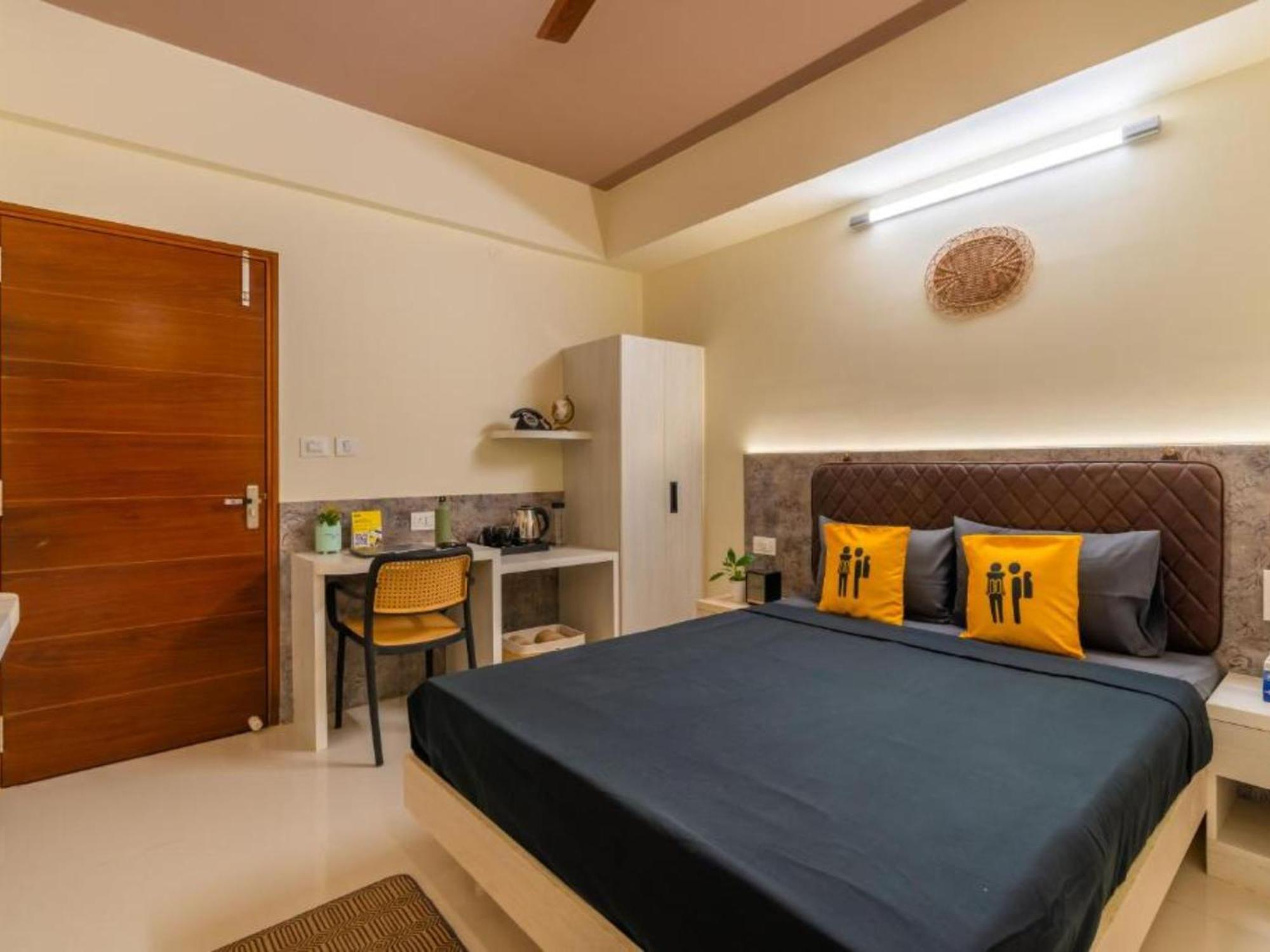 The Bangalore, Indiranagar Hostel *