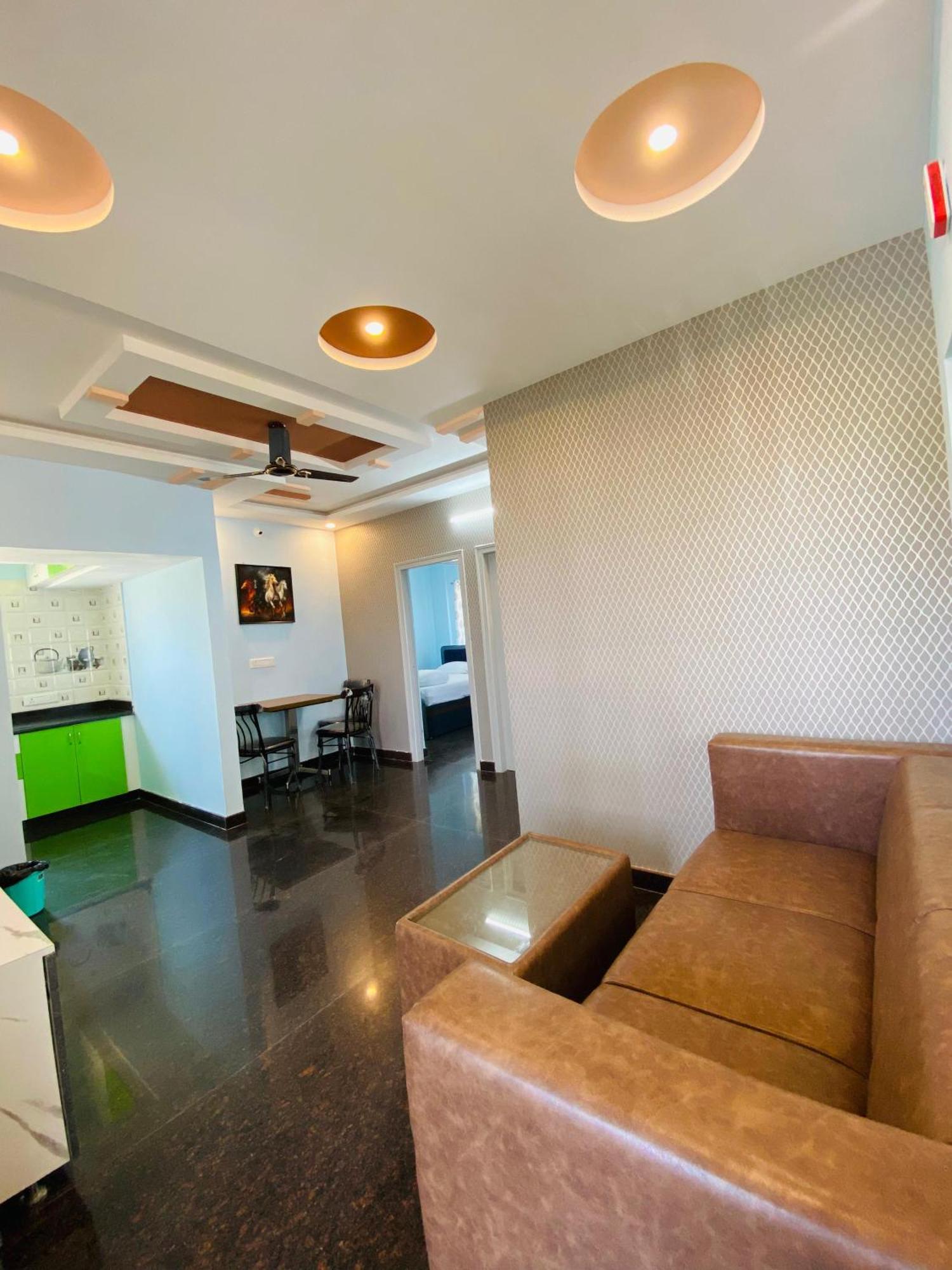 Jc Hotel 2*