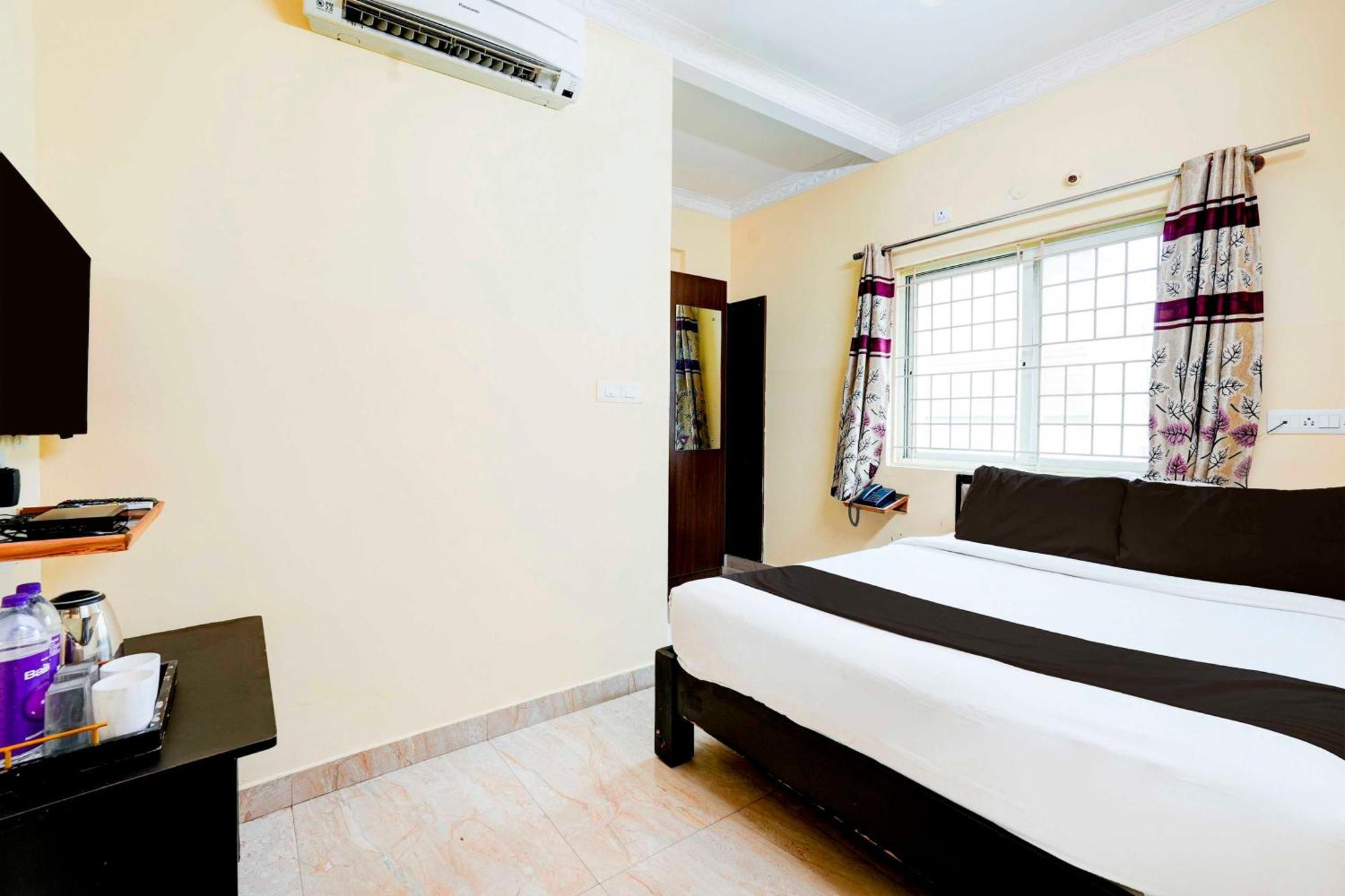 Hotel Collection O Ganakkal Near Bgs Hospital Junction 3*