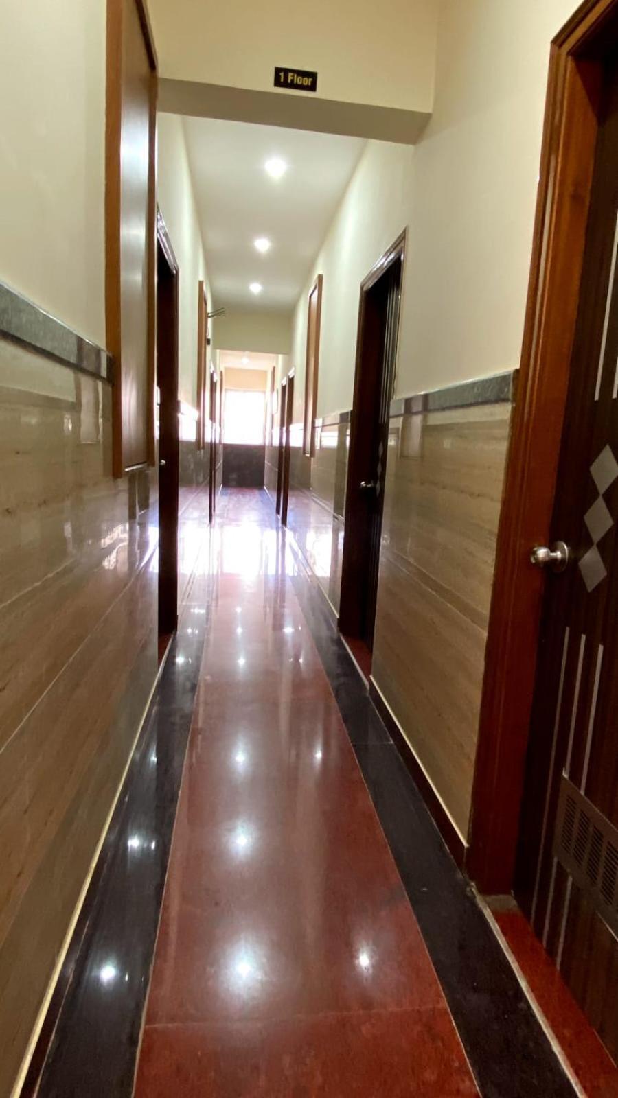 Octave Hkp Residency * Bangalore