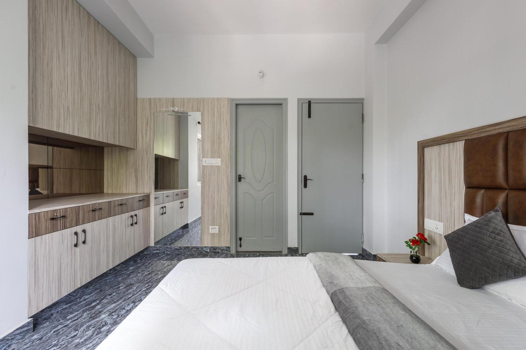 Apartment Galaxy 4th Block By Redolive 4th Block Jayanagar Wifi *