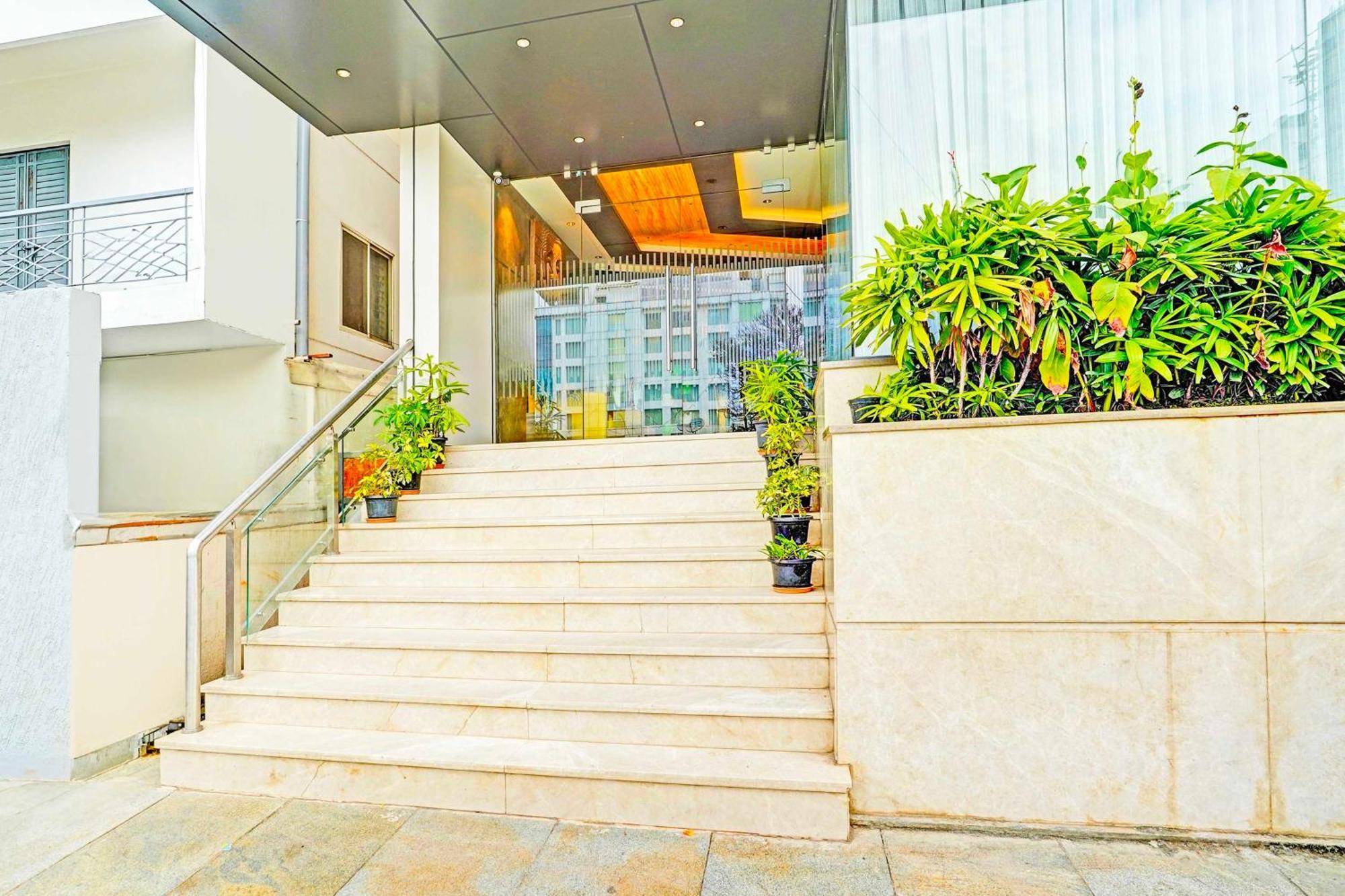 Super O Indiranagar Hotel