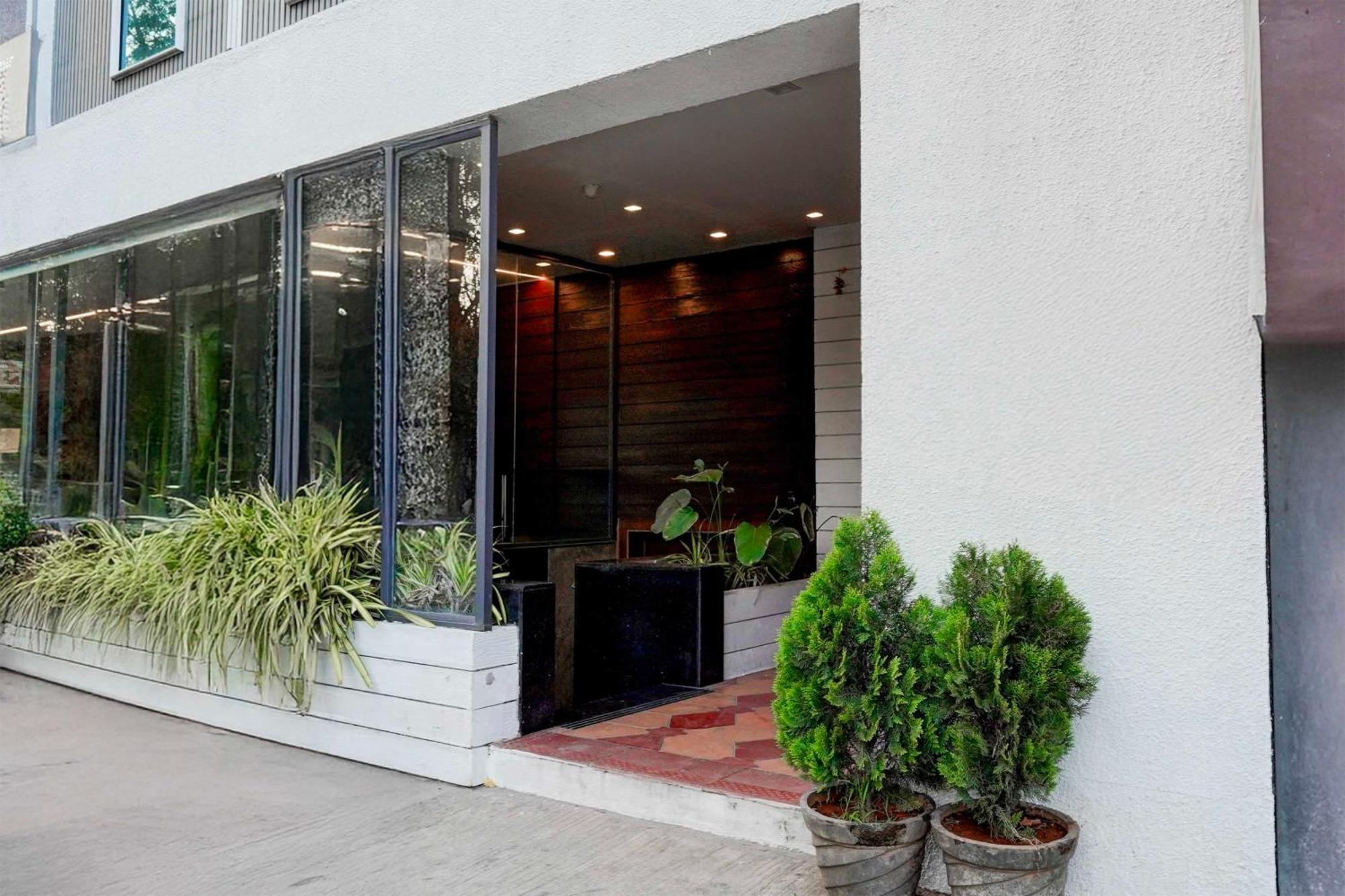 Hotel Collection O Kanakpura Road