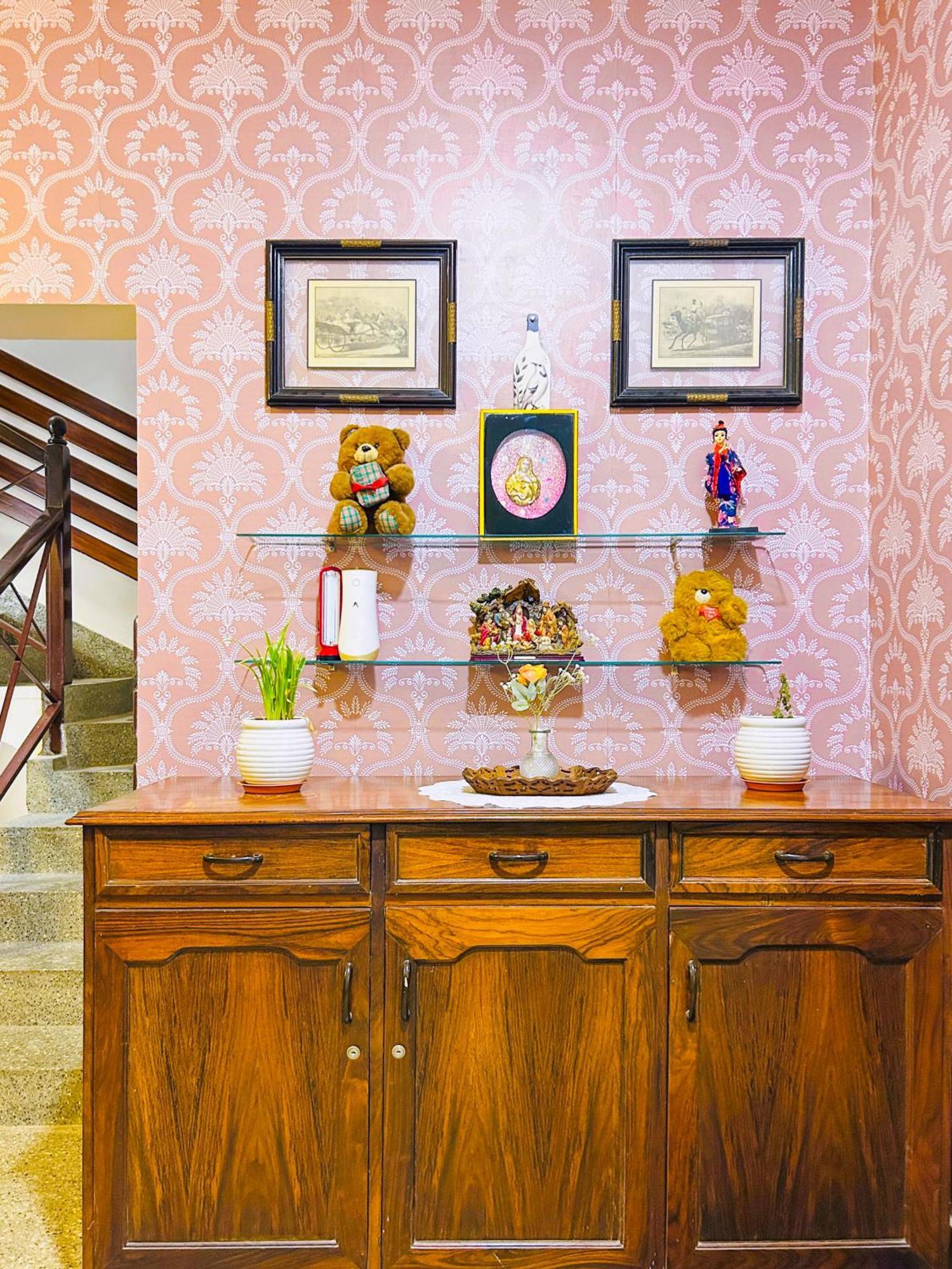 Cinecastle 3bhk Luxury *