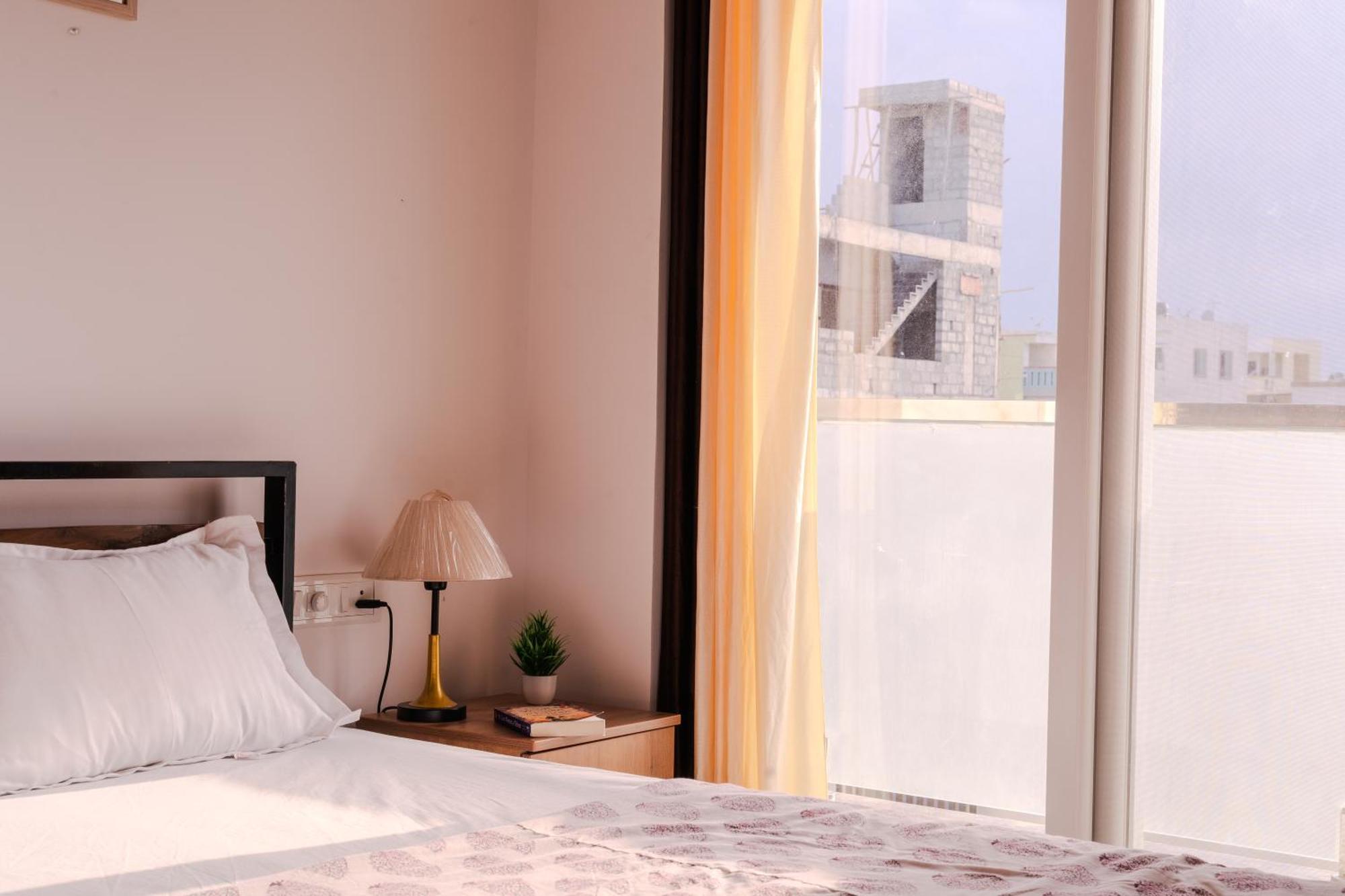 Modern With Balcony - Electronic Bangalore